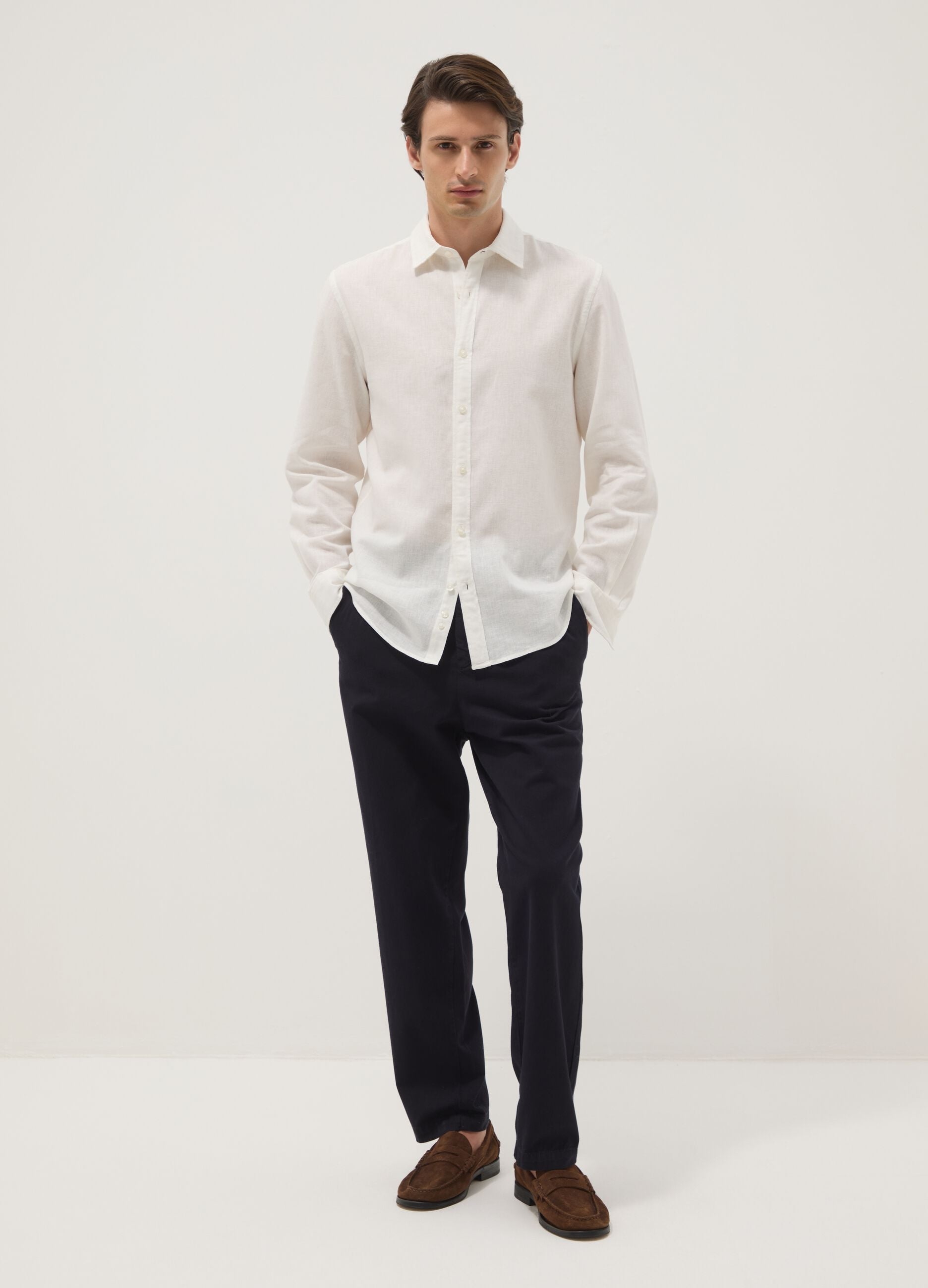 Black pure cotton carrot-fit chino trousers