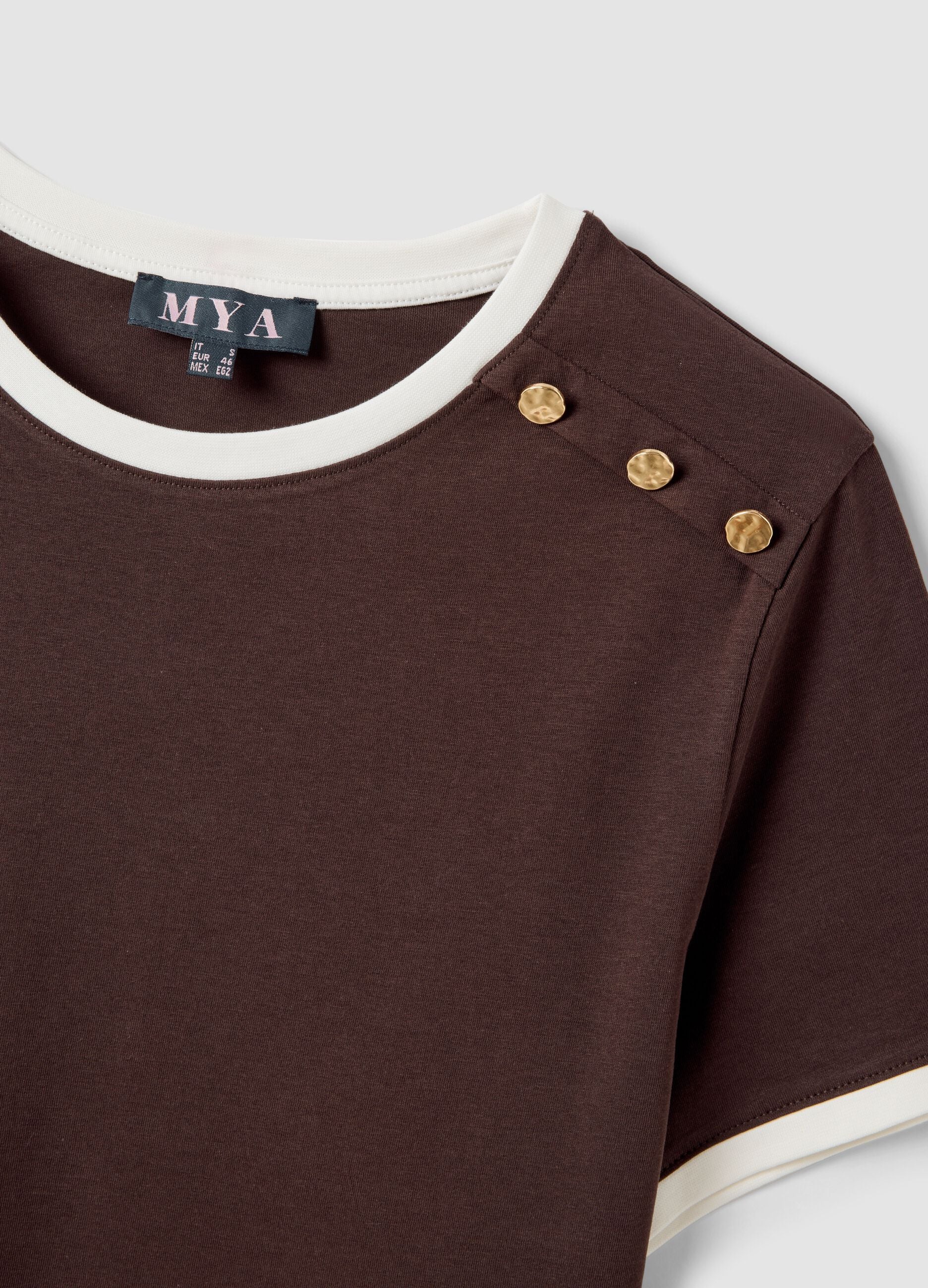 Brown pure cotton T-shirt with buttons, regular fit