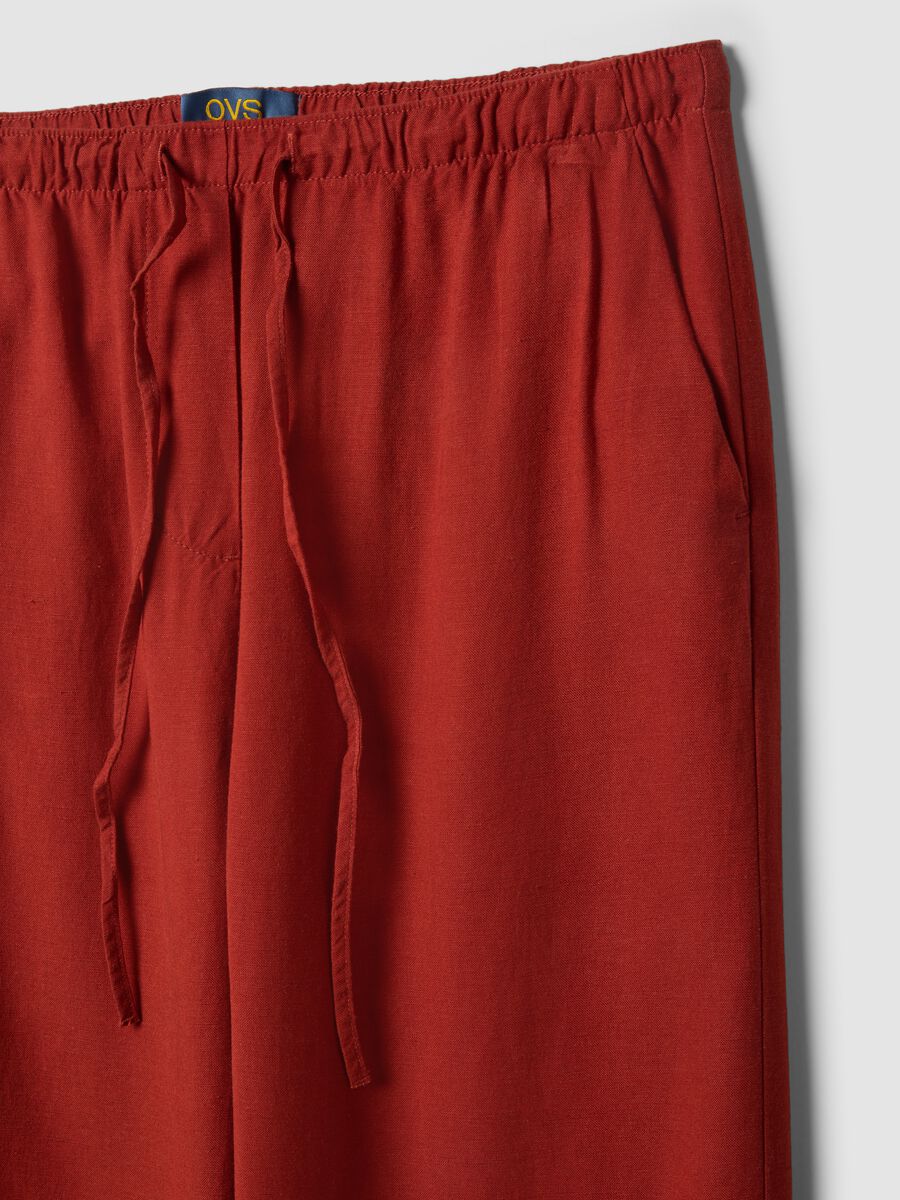 Red viscose-linen blend straight-fit trousers with drawstring_5
