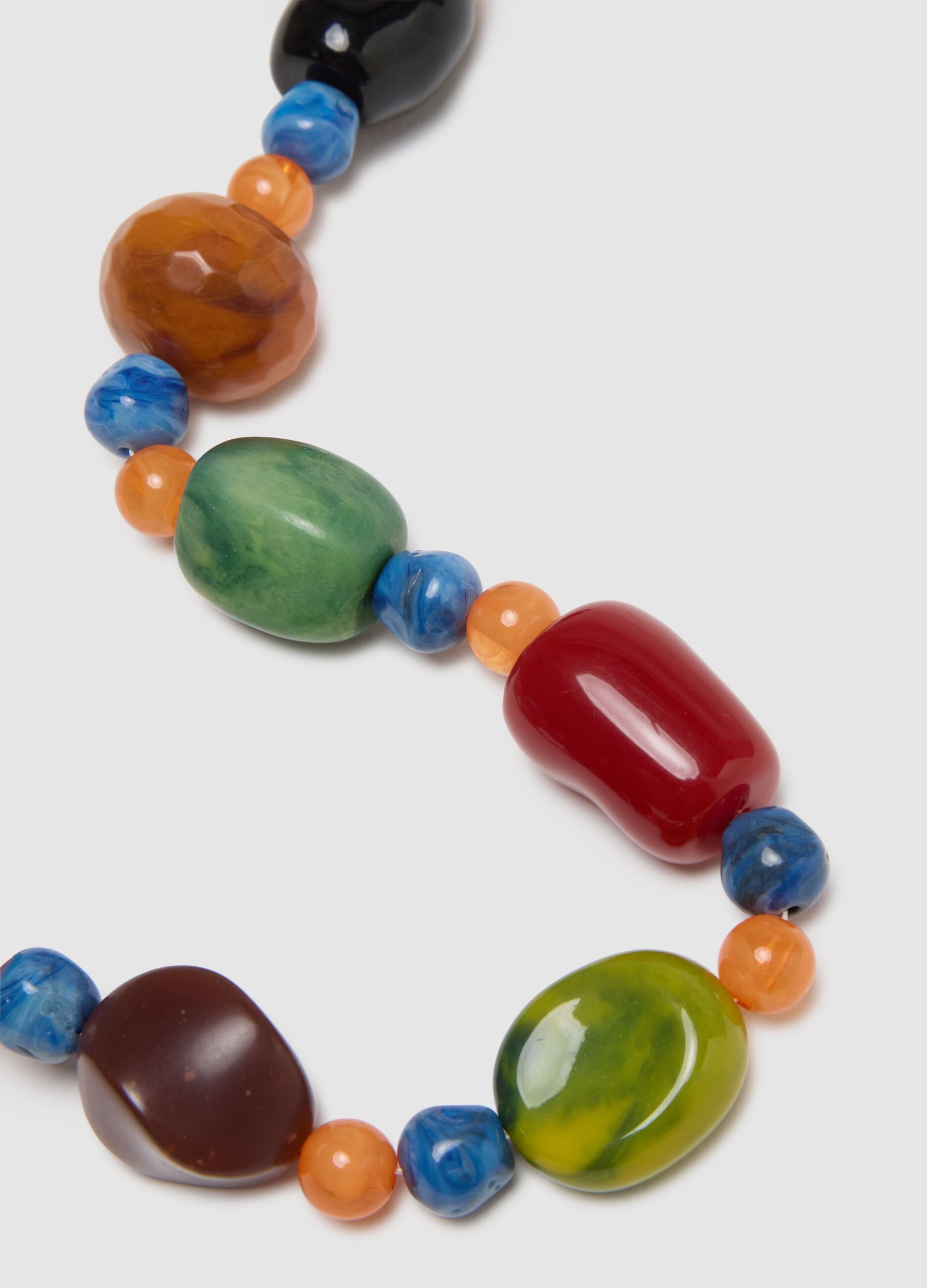Multicolour resin necklace with adjustable clasp