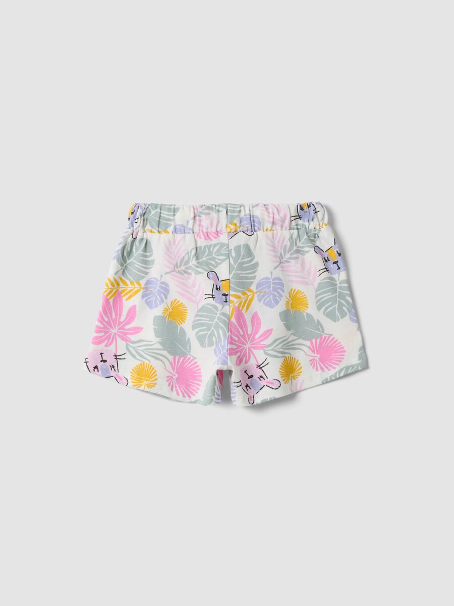 White pure organic cotton floral-print shorts for baby girl_1