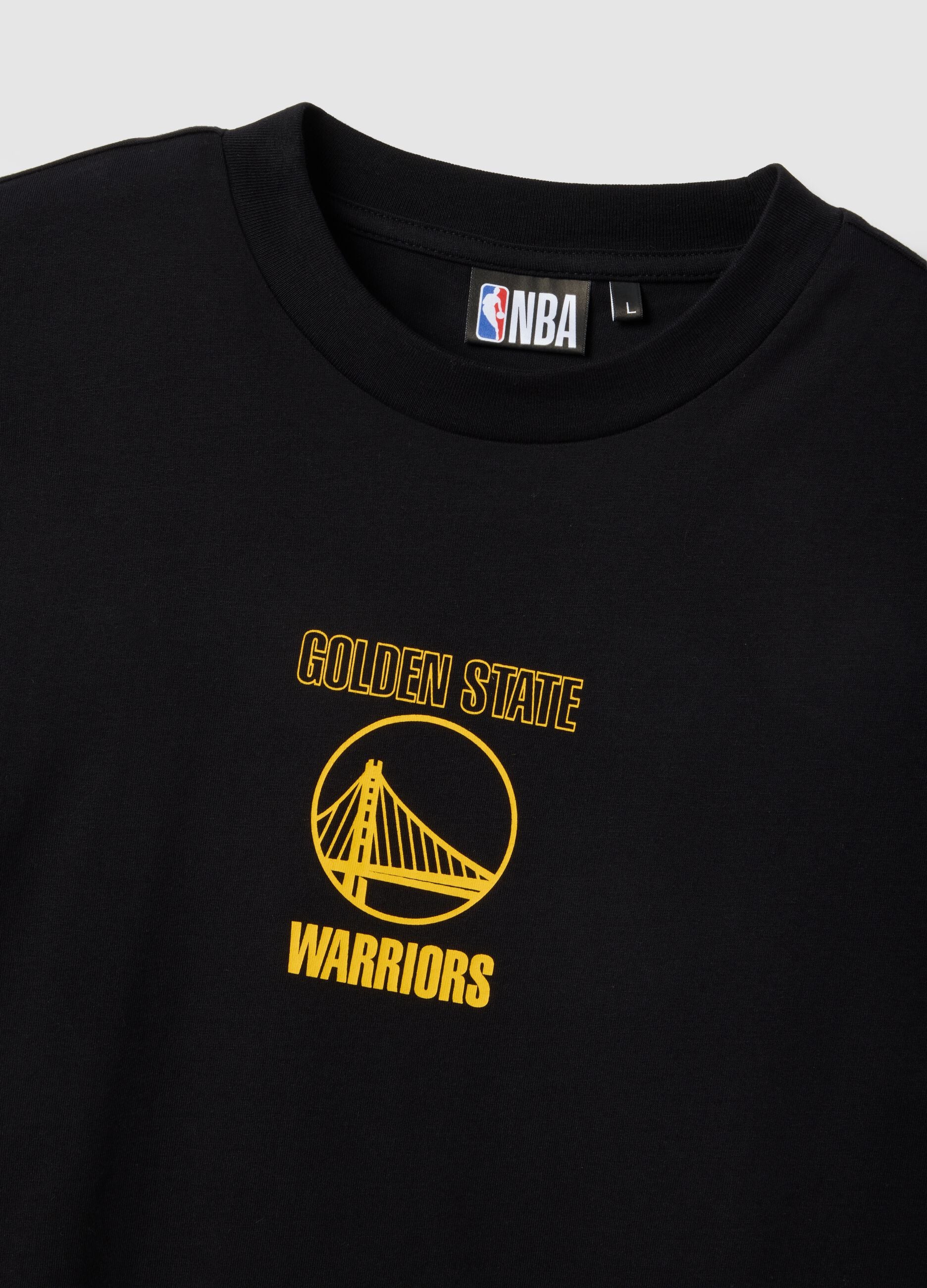 Black pure cotton regular fit T-shirt with Golden State Warriors logo