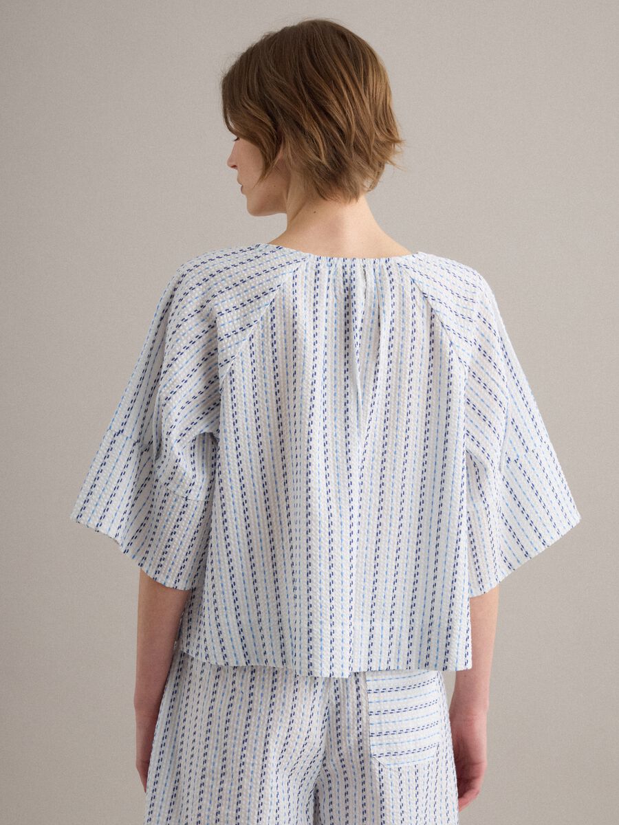 White pure cotton striped shirt_3