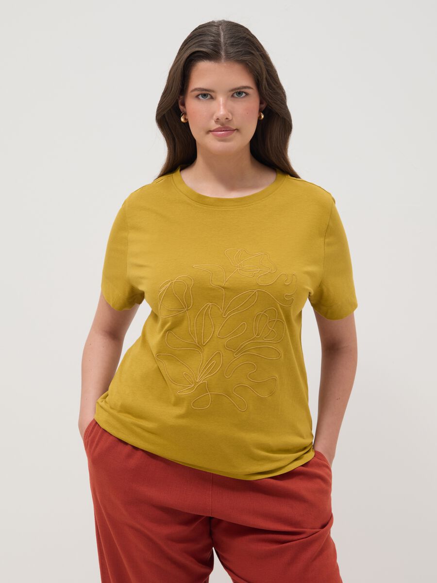 Yellow pure cotton regular fit T-shirt with floral embroidery_0