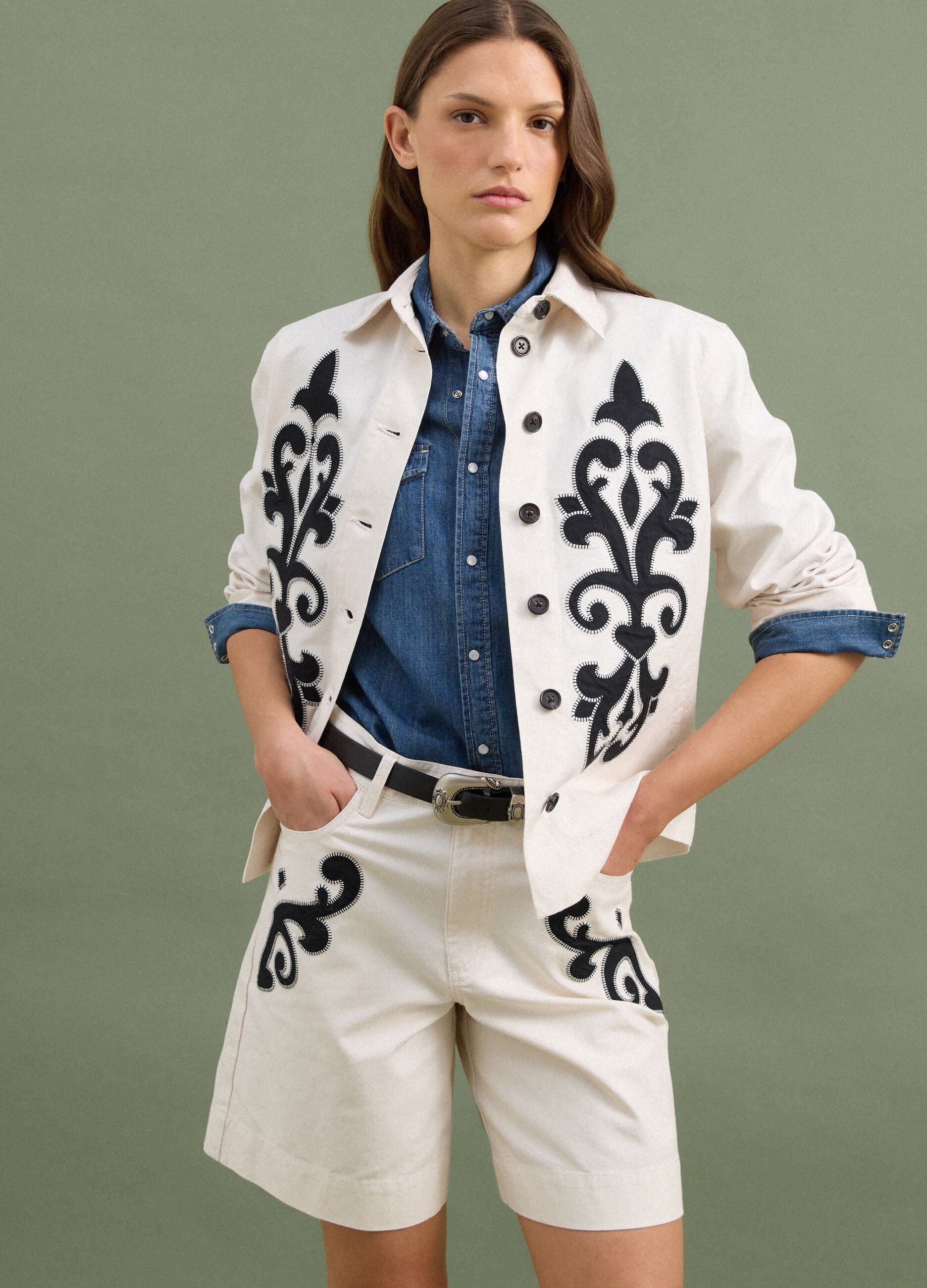 White linen and lyocell blend blazer with contrasting embroidery, regular fit