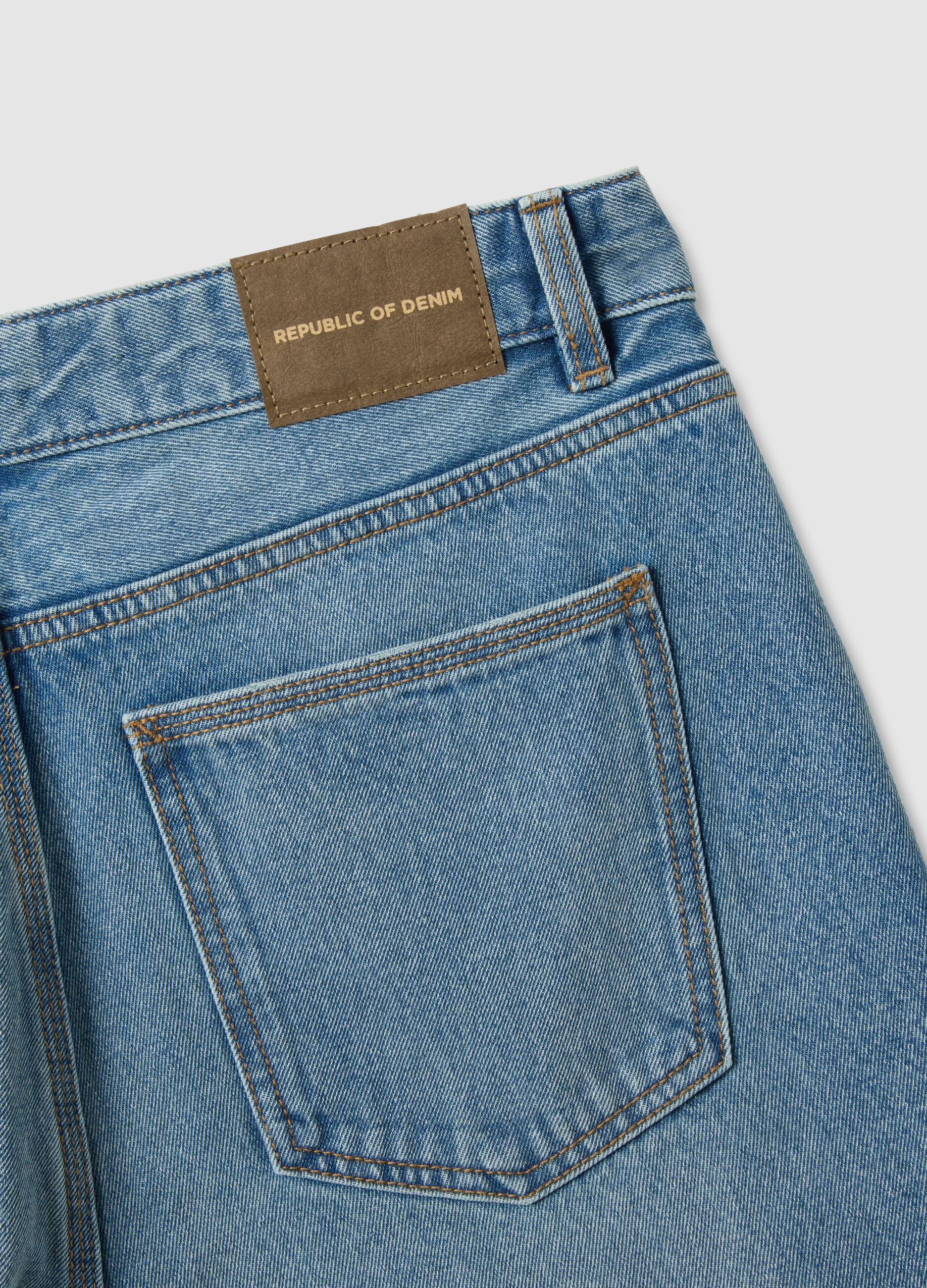 Blue slim fit pure cotton jeans