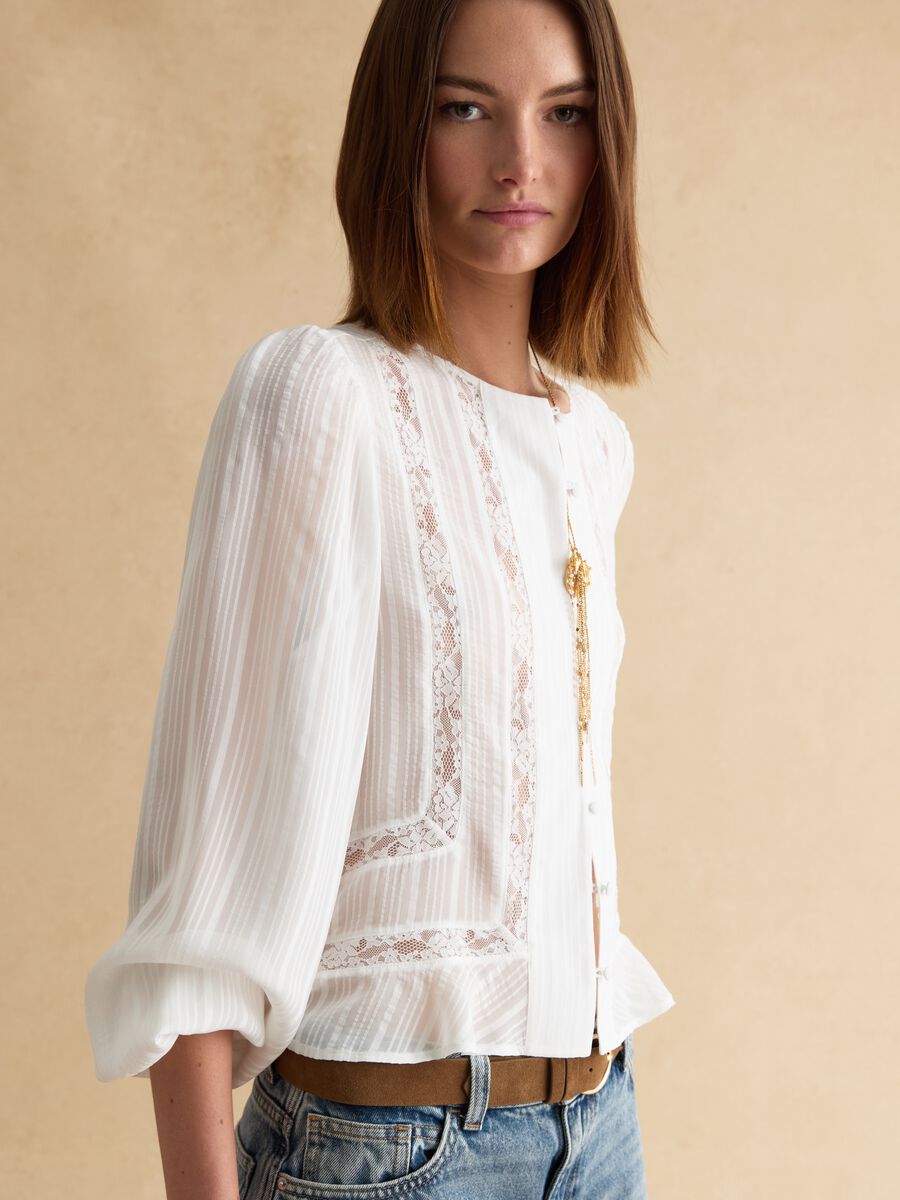 White pure viscose shirt regular fit with lace details_0
