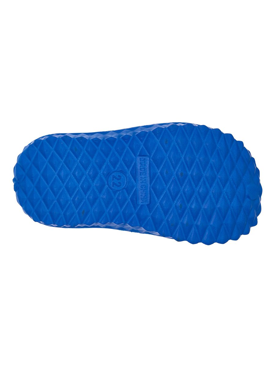 Children's blue sandals with shark patch_2
