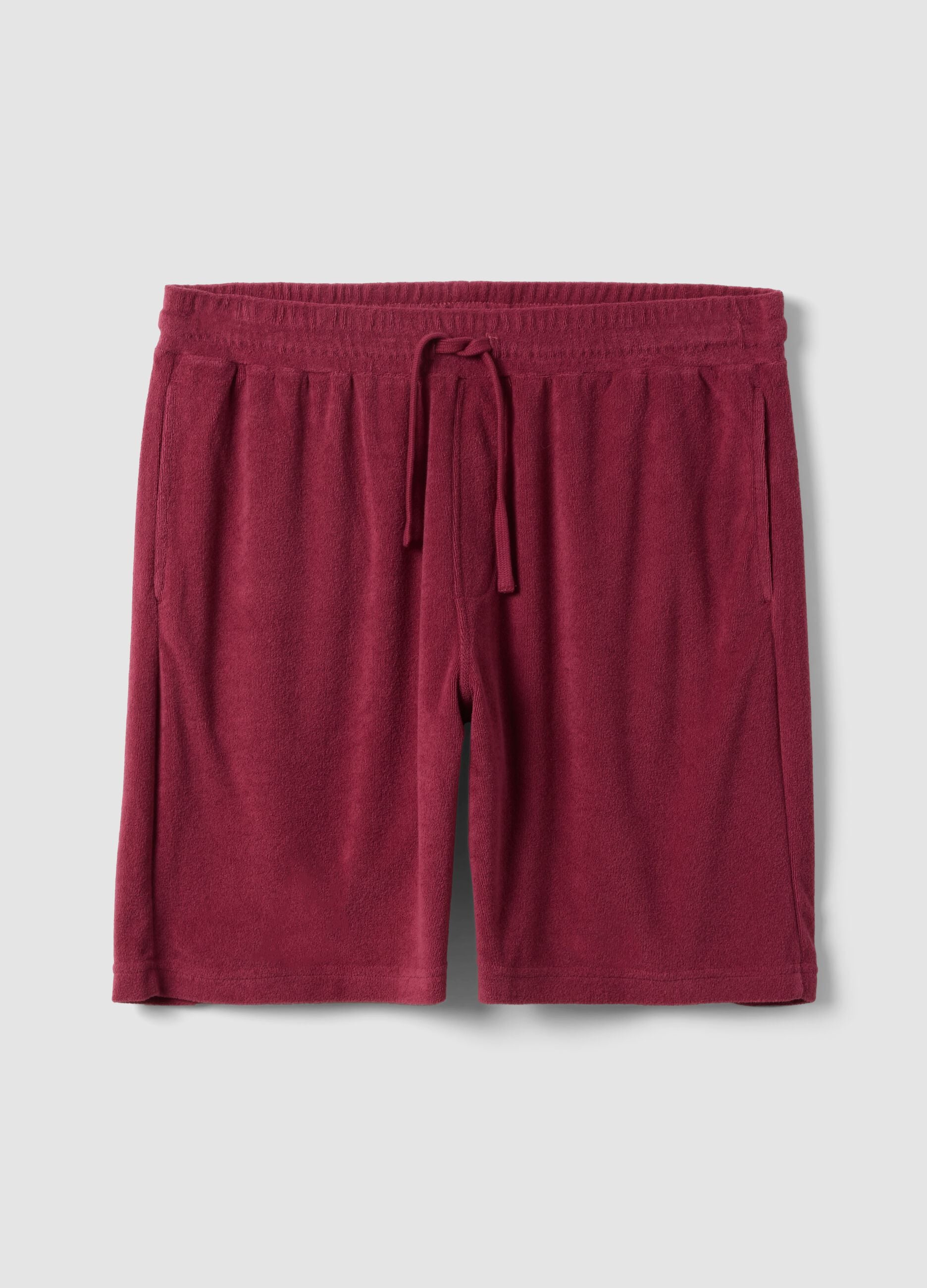 Red cotton-blend Bermuda shorts with elasticated waistband