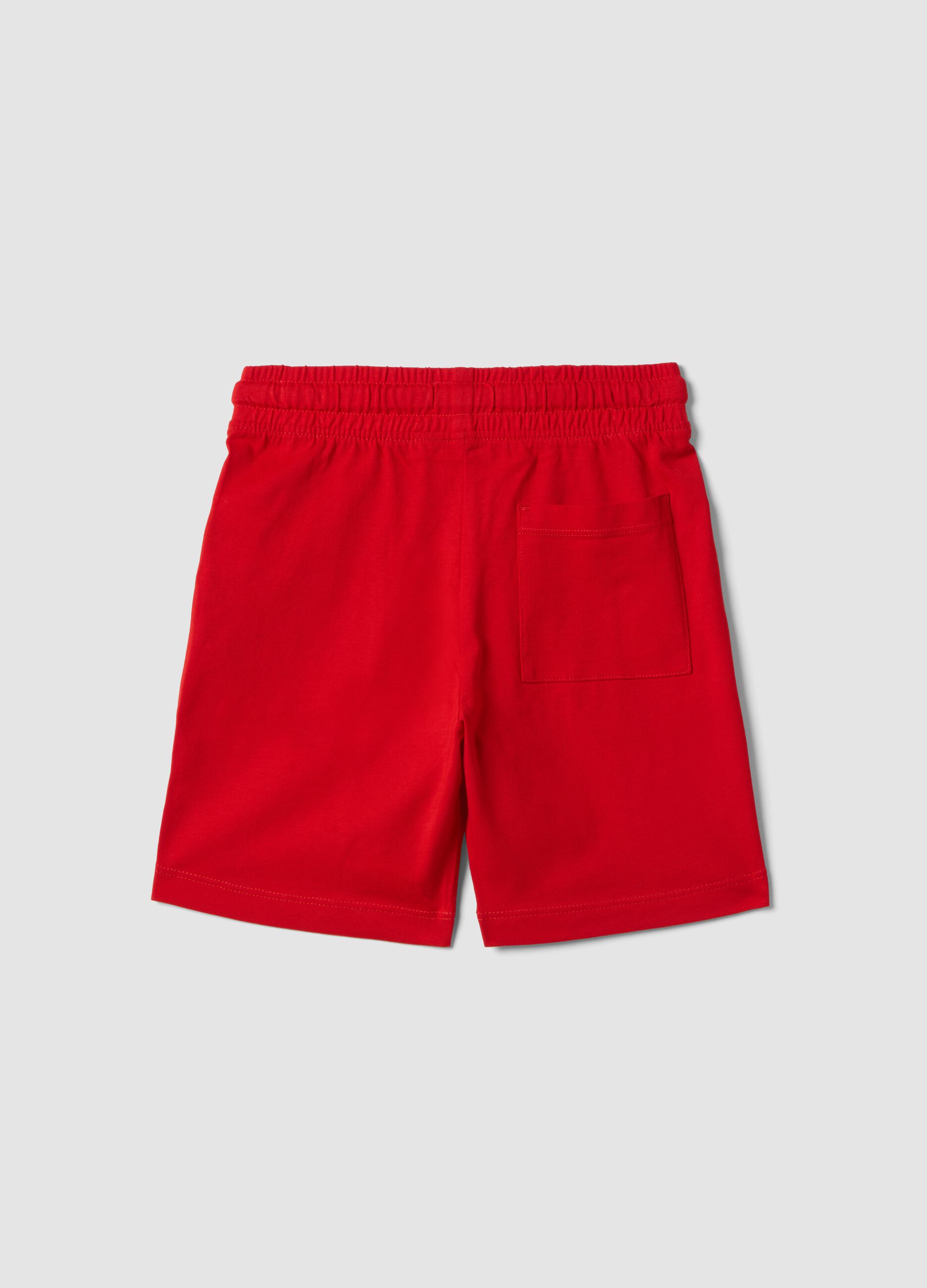 Boys&rsquo; red pure cotton shorts, regular fit