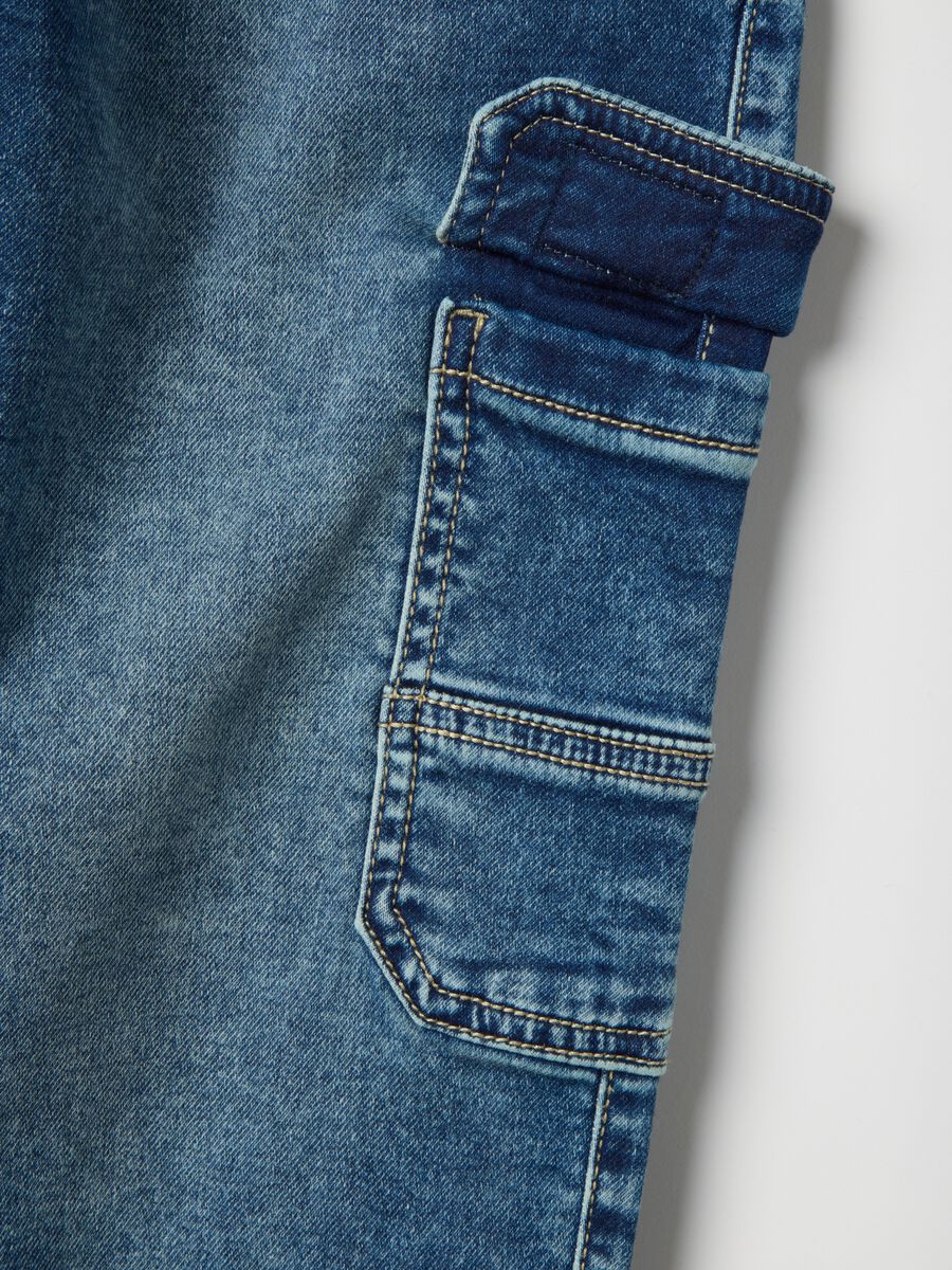 Children's blue cotton-blend cargo jeans regular fit with elastic waist_2