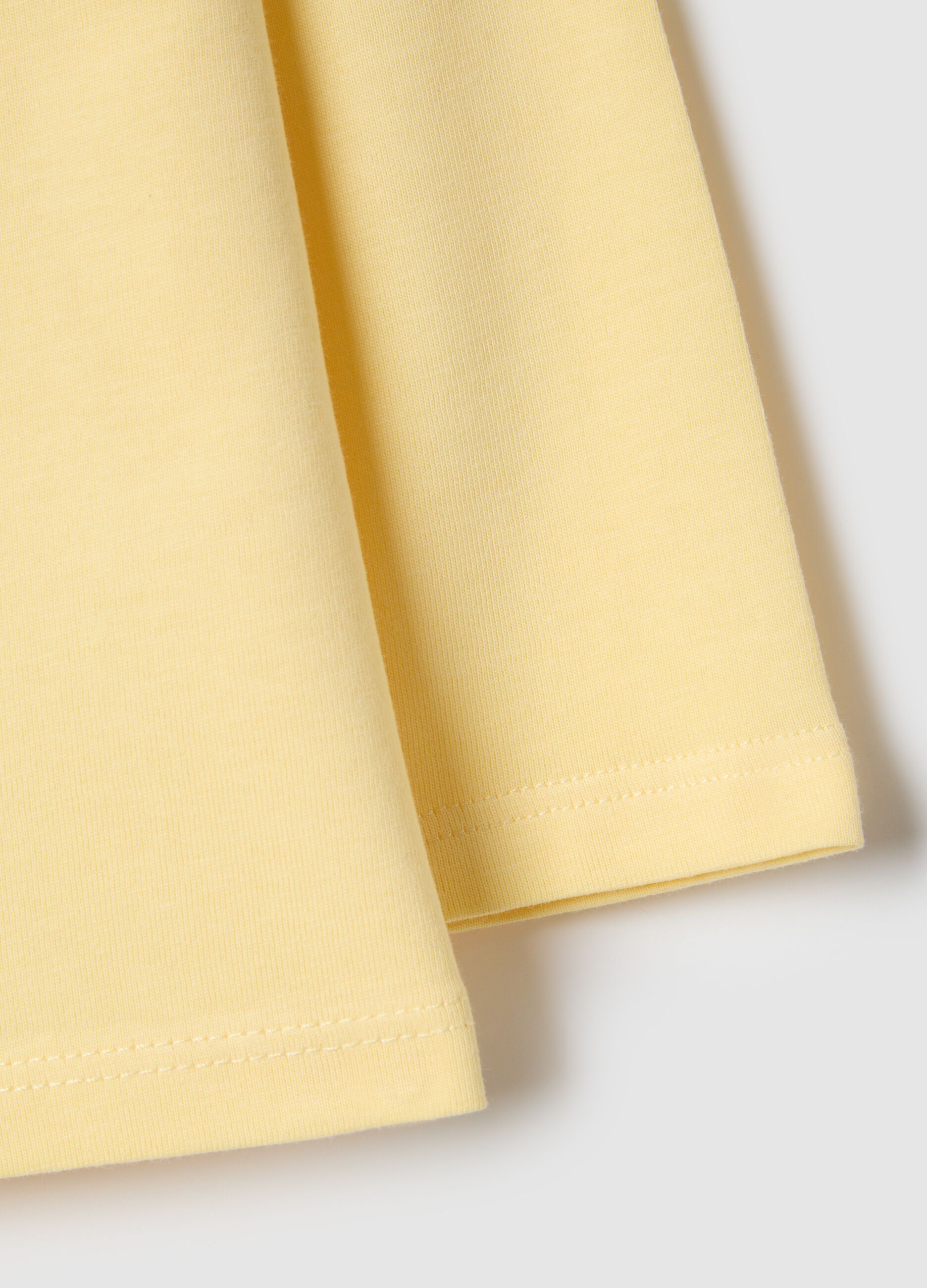 Yellow pure cotton regular fit t-shirt for boys