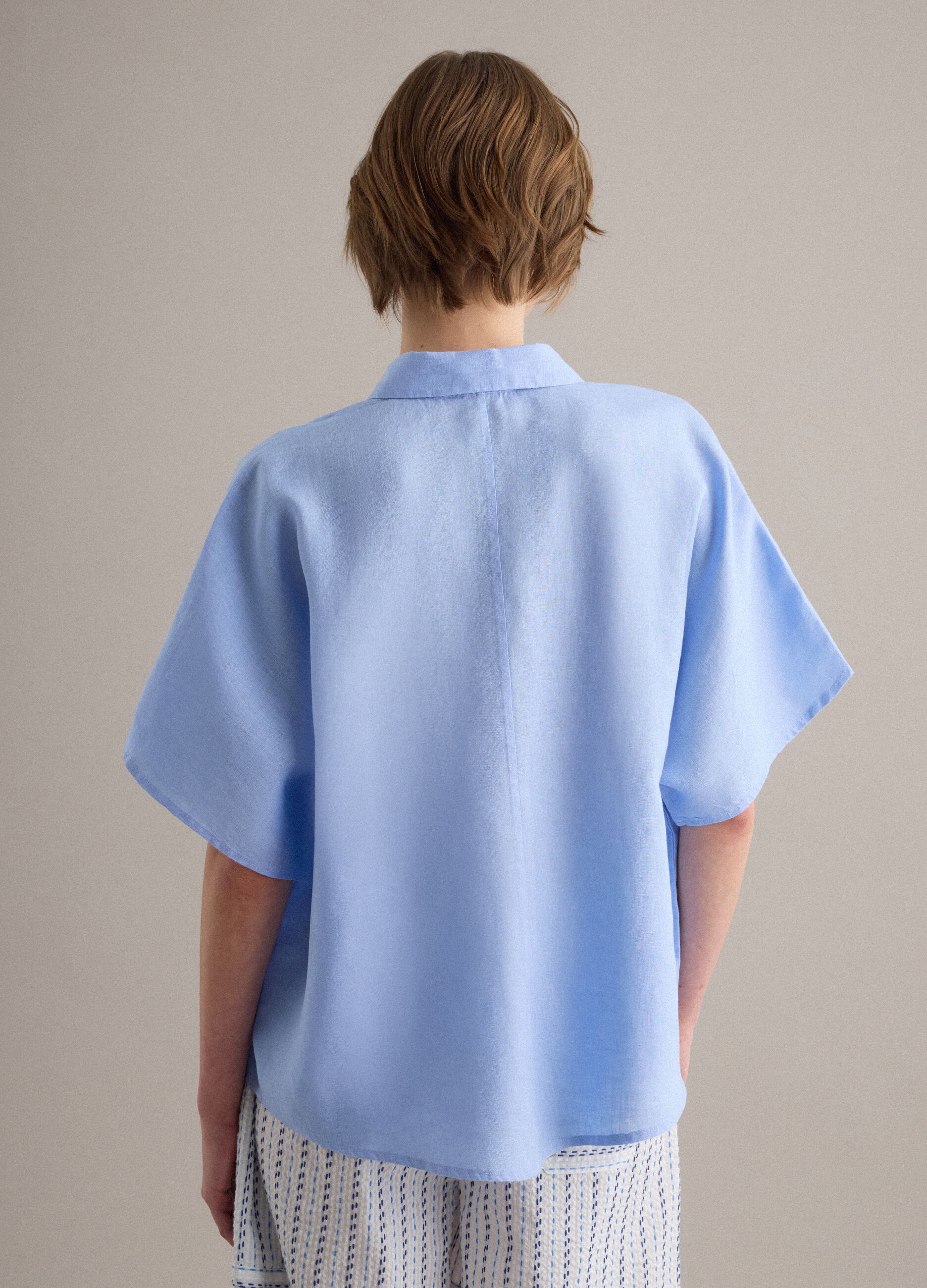 Light blue pure linen regular-fit shirt