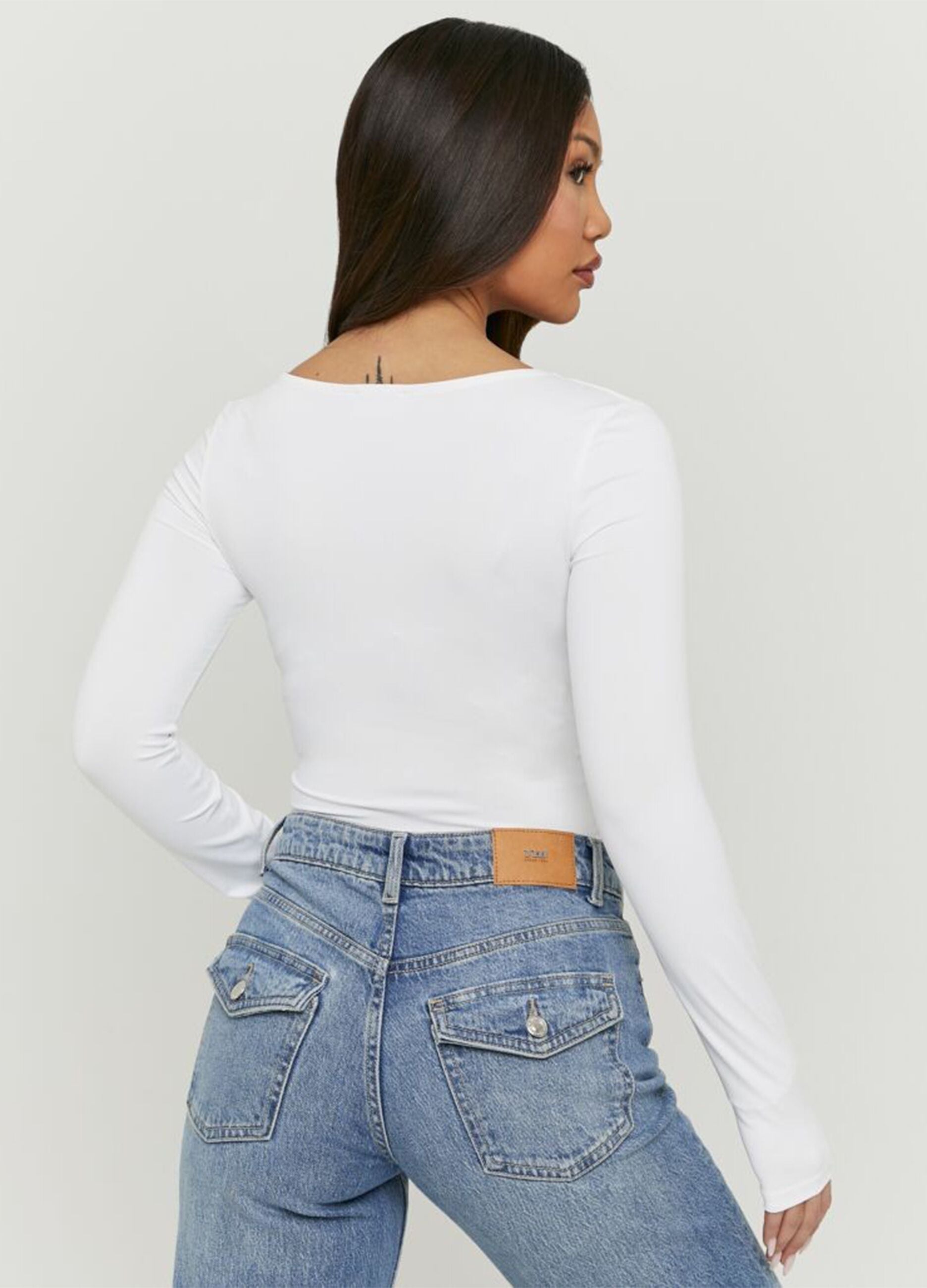 White long-sleeved deep V-neck T-shirt in pure cotton, regular fit