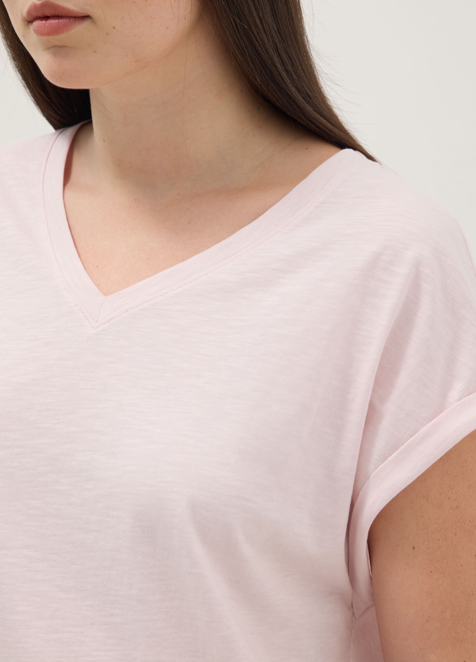 Pink short sleeve pure cotton V-neck regular fit t-shirt
