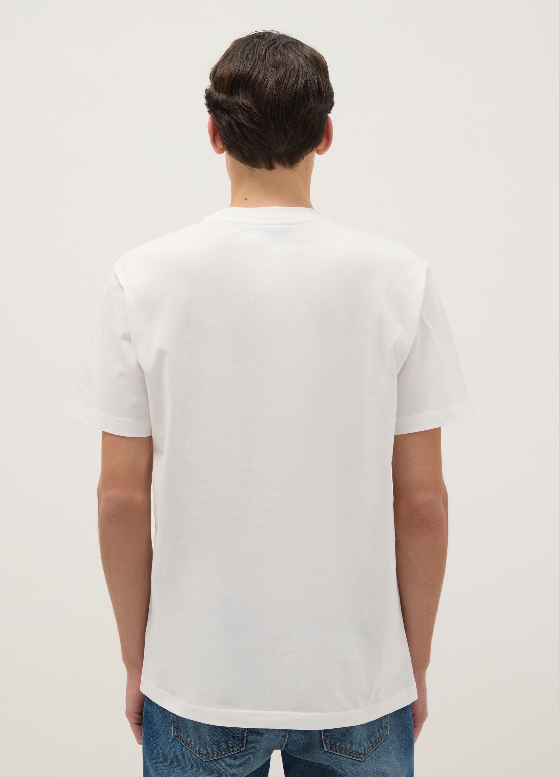 White pure cotton regular fit t-shirt with print