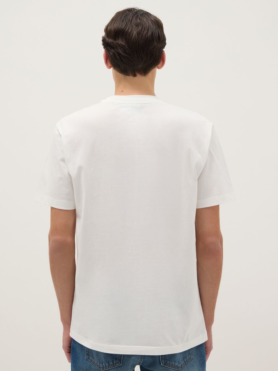 White pure cotton regular fit t-shirt with print_2