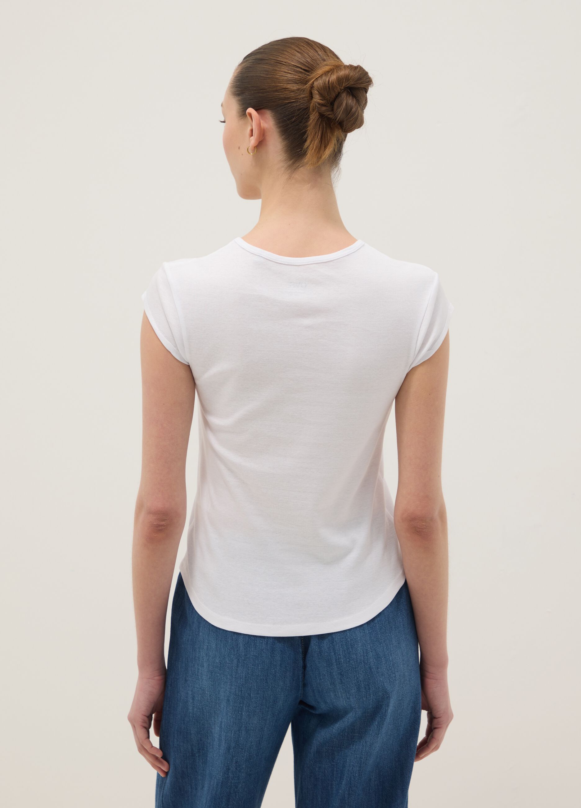 White short-sleeved pure cotton t-shirt regular fit