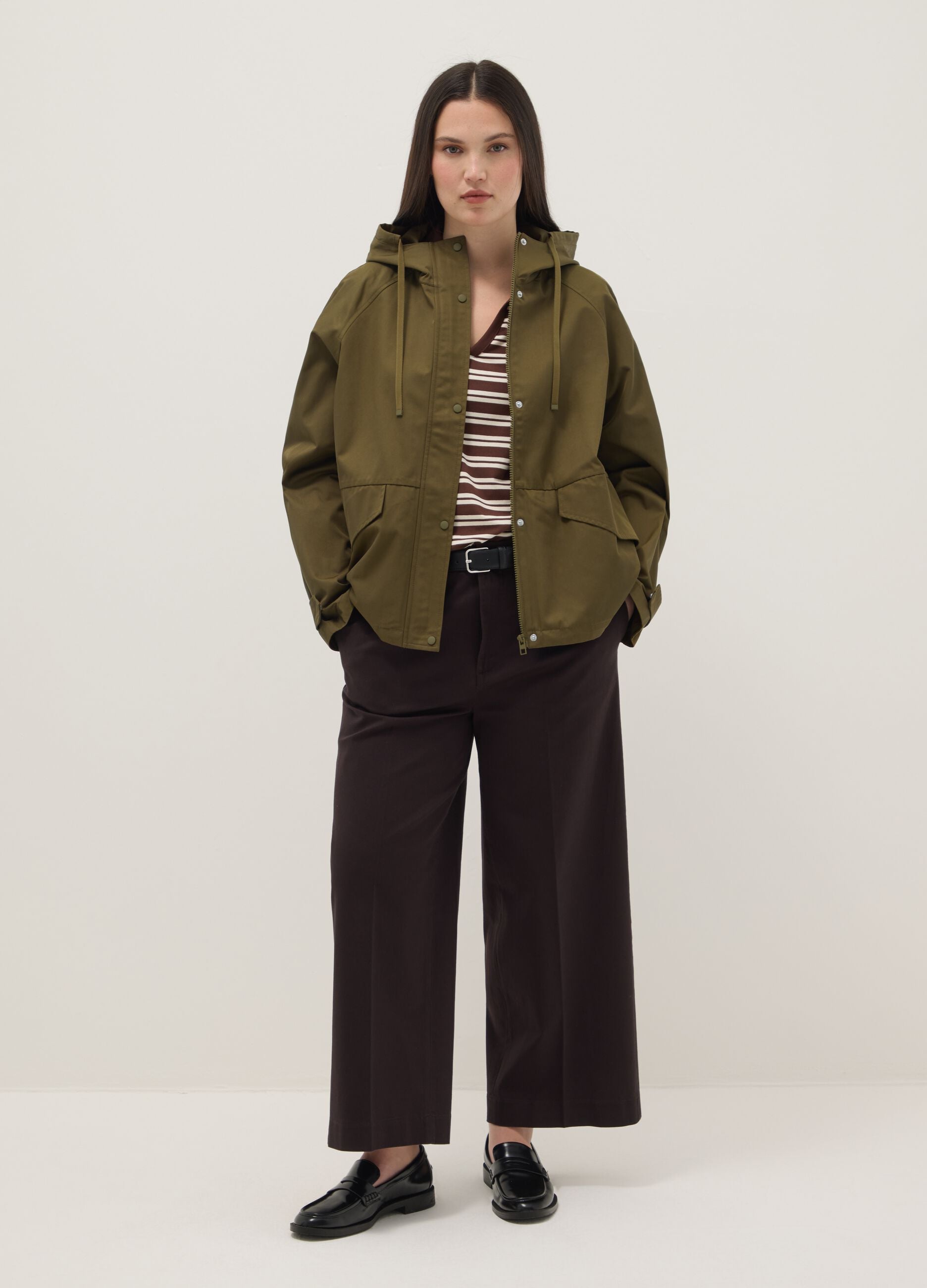 Regular fit green cotton blend parka jacket with hood