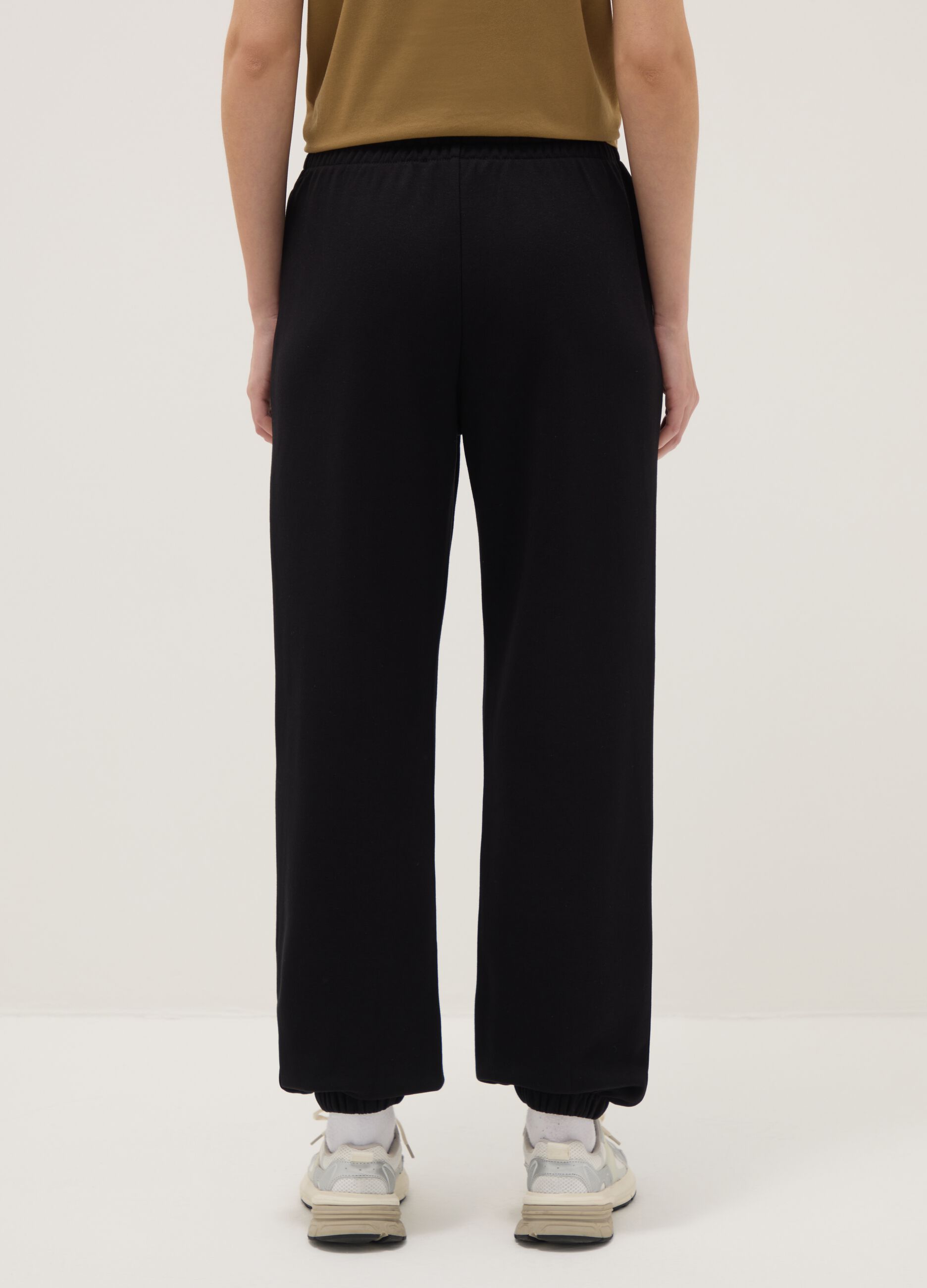 Pantaloni jogger in misto cotone nero regular fit
