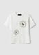 T-shirt in puro cotone bianca regular fit con fiori_4