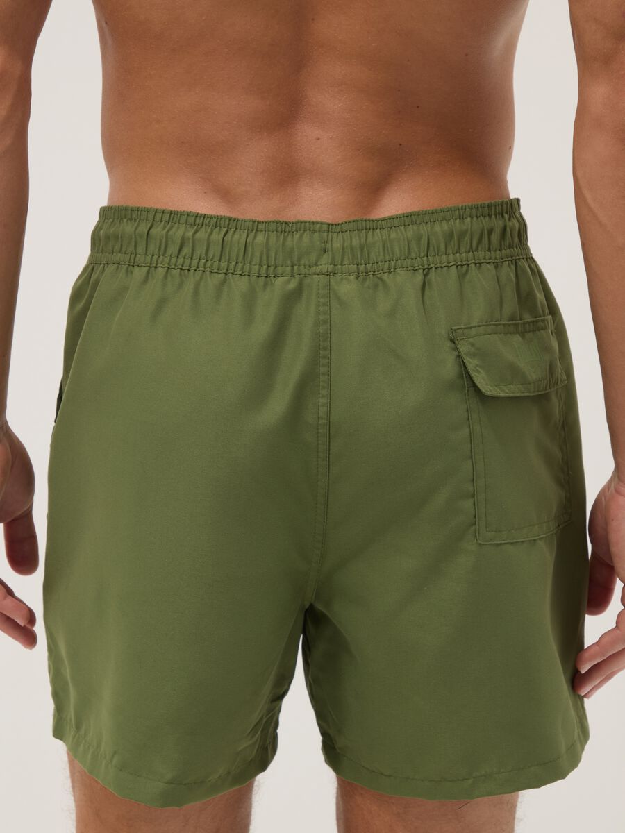 Green swim shorts with contrast drawstring_2