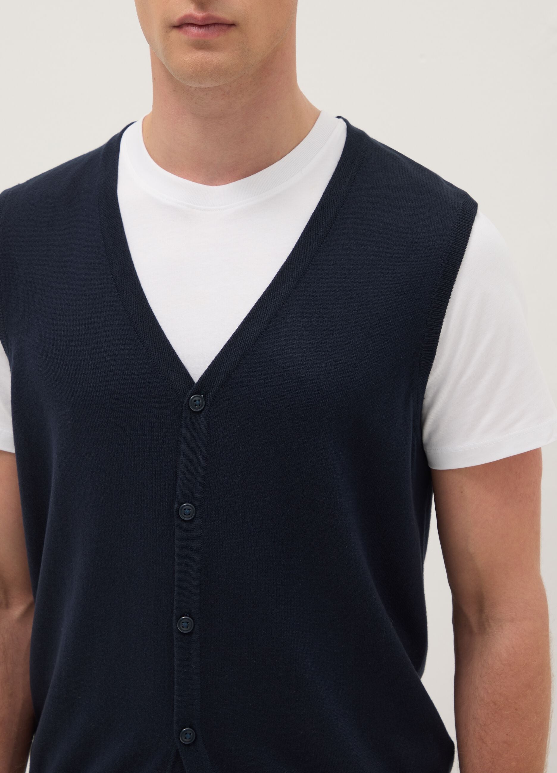 Regular fit deep V blue waistcoat in cotton blend with buttons