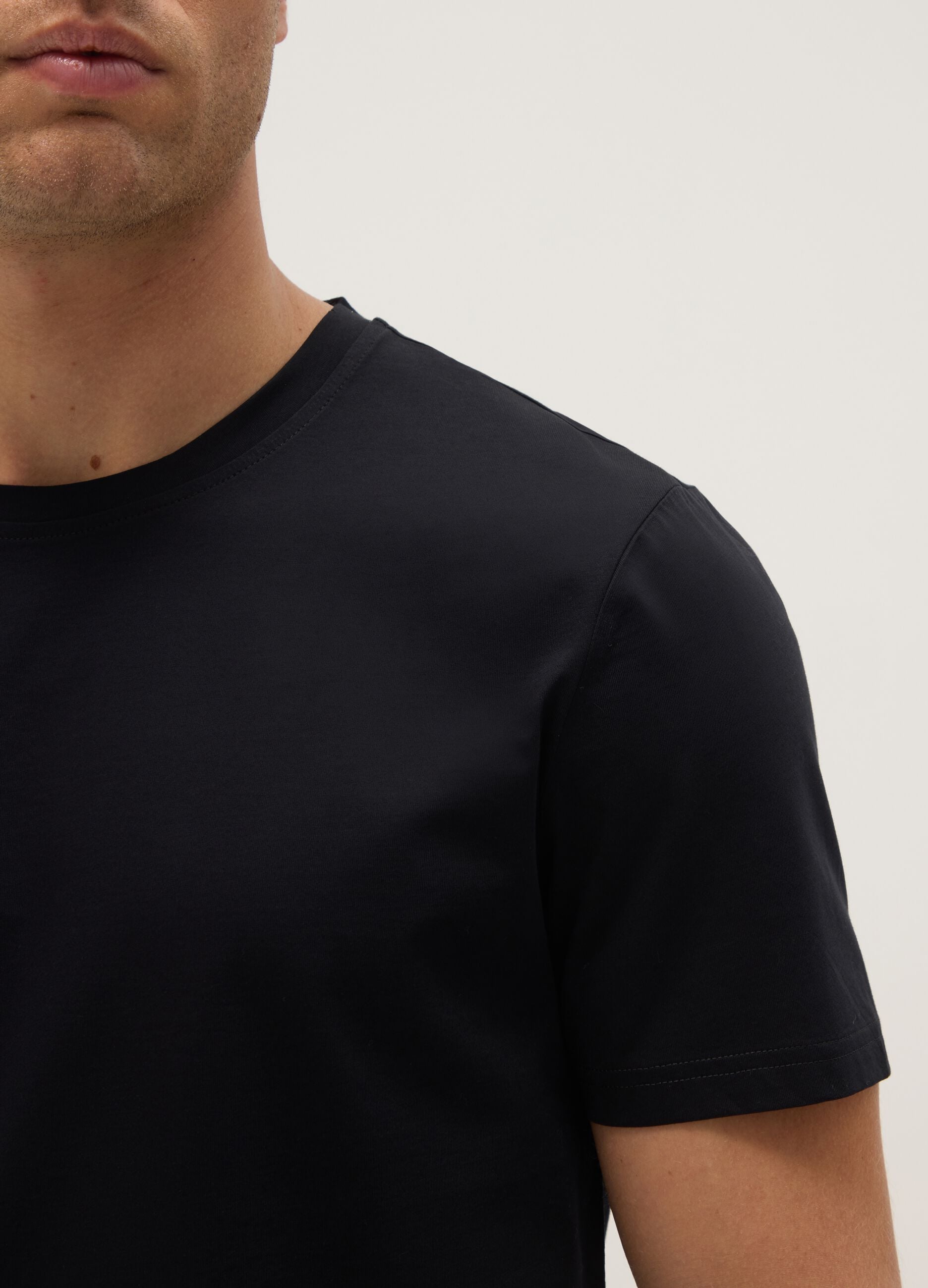 Black pure cotton regular fit t-shirt