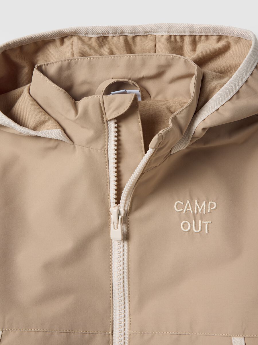 Giacca beige regular fit con cappuccio per bimbo_2