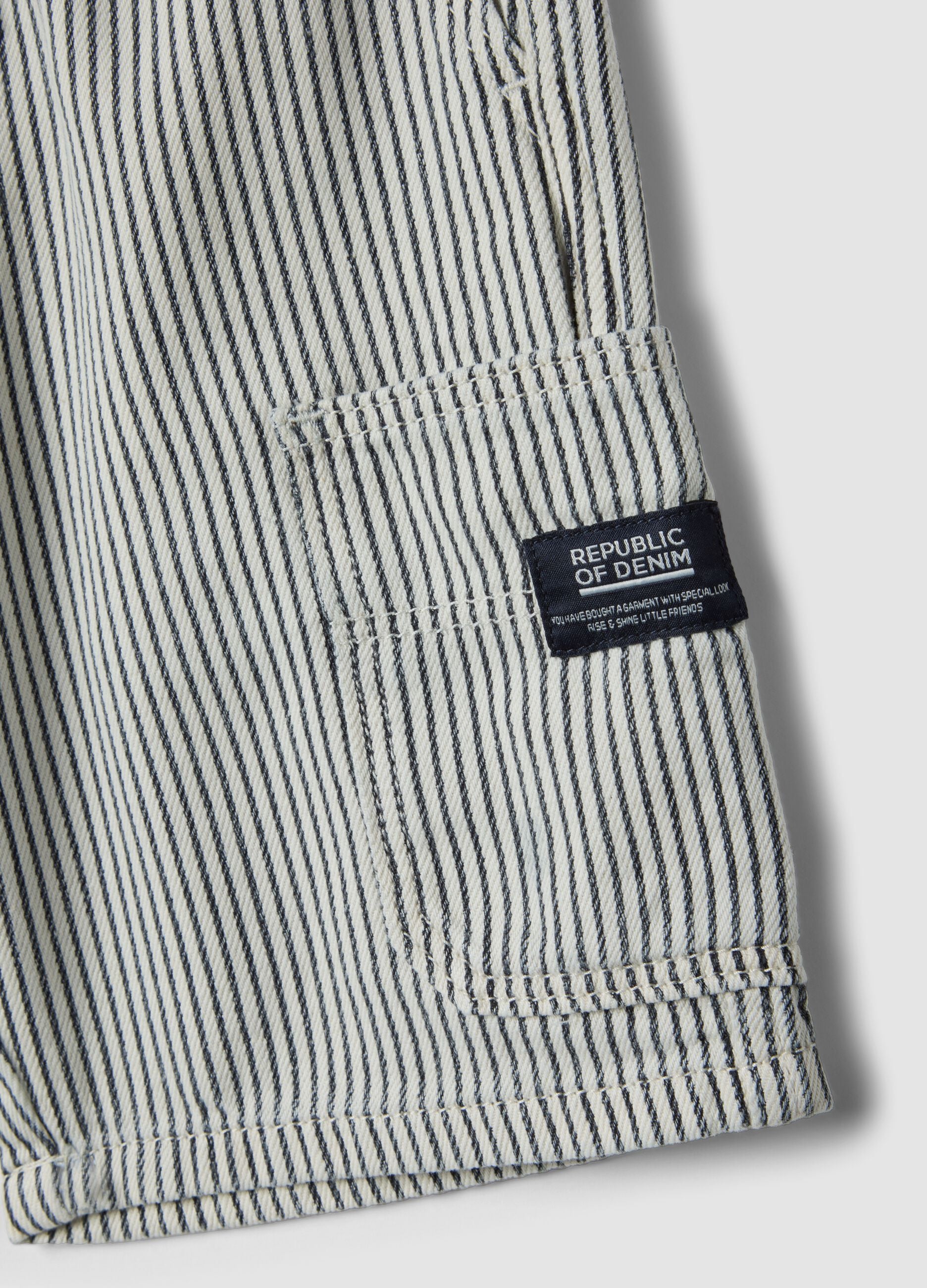 Boys&rsquo; regular-fit pure cotton multicolour striped cargo shorts