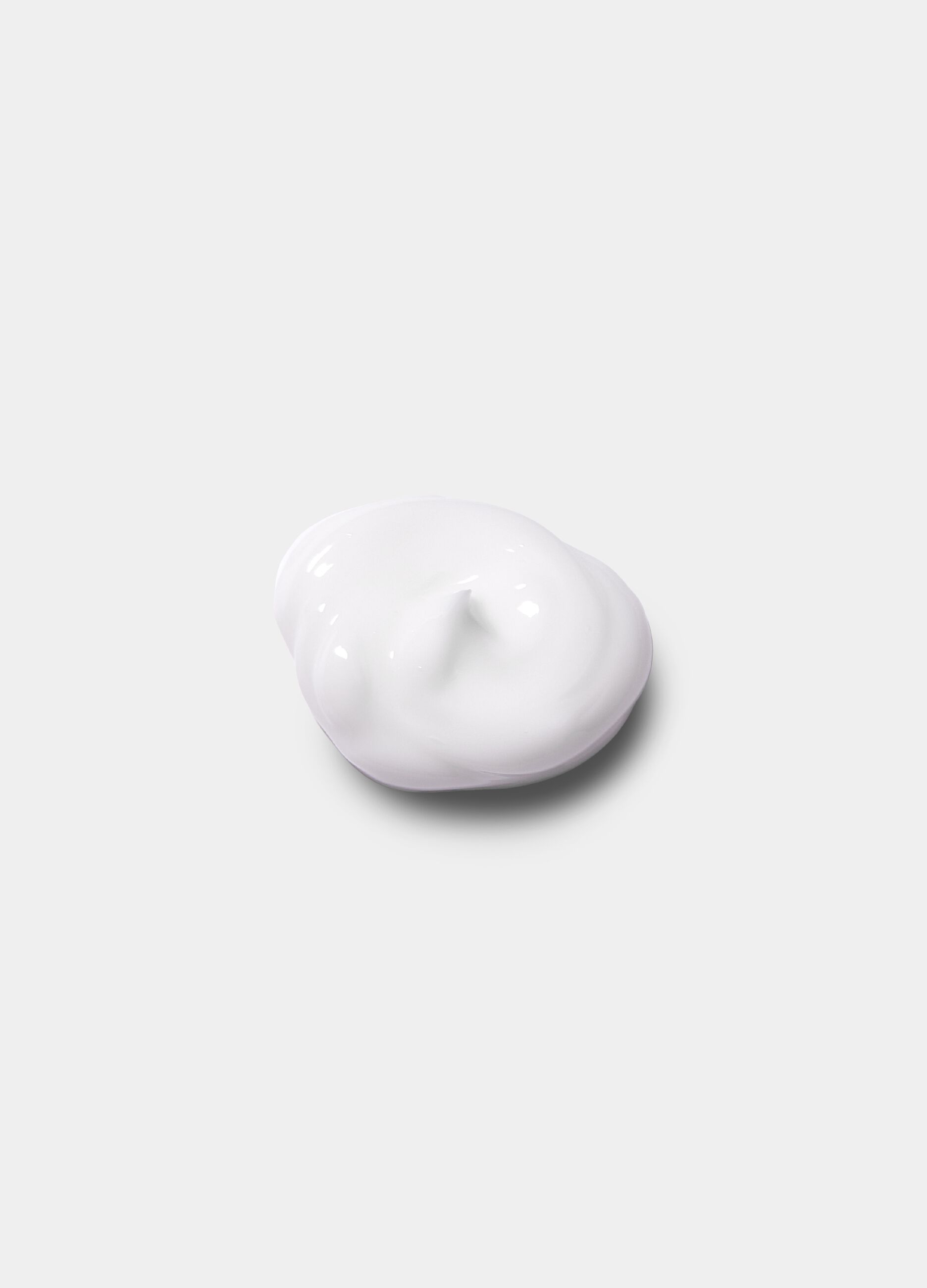 VT REEDLE SHOT LIFTING EYE CREAM - Korean skincare