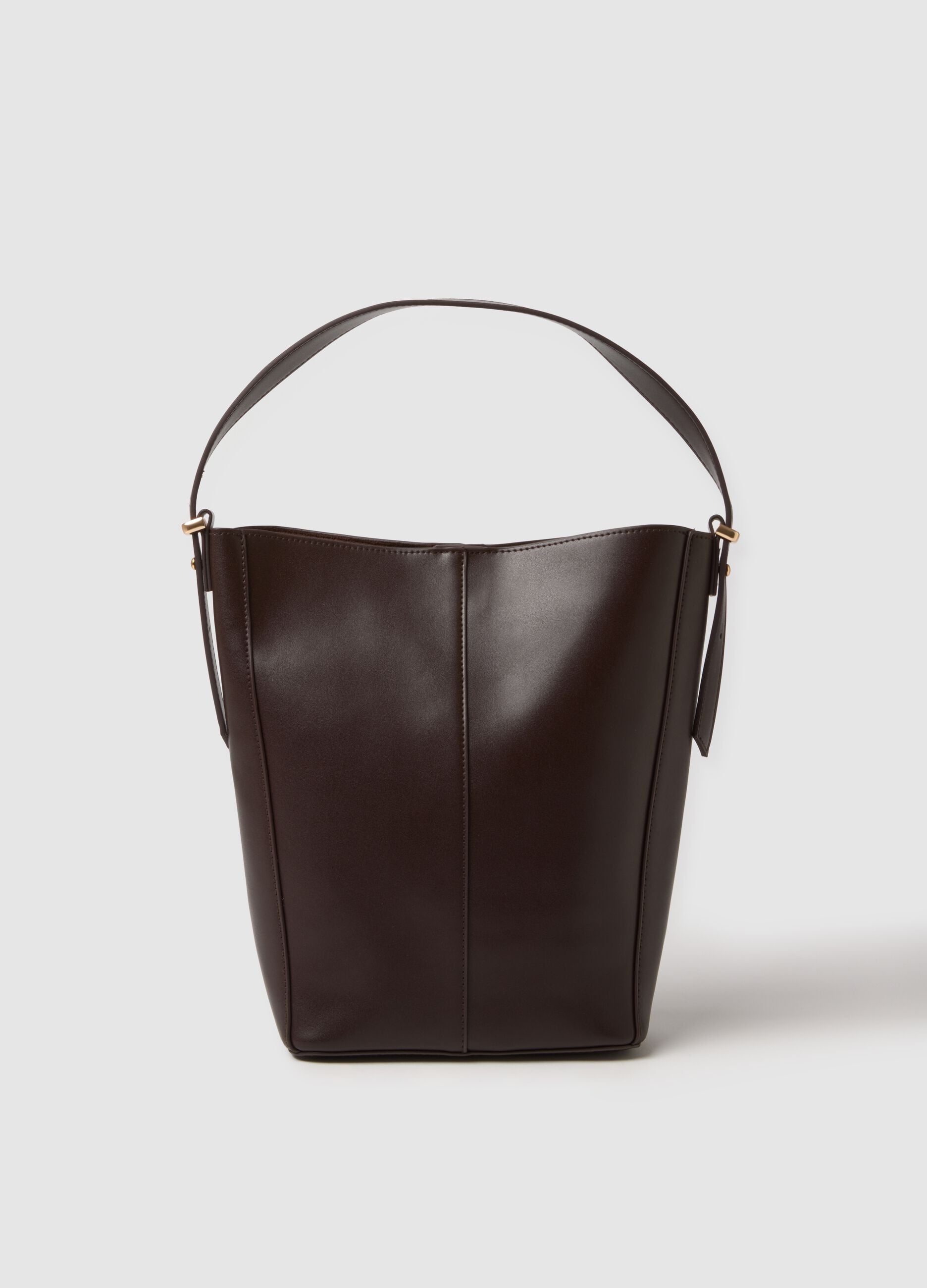 Brown bucket bag with golden details