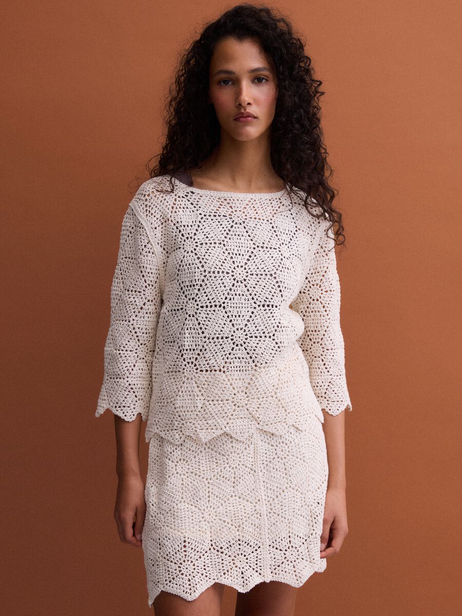 T-shirt beige in crochet di puro cotone regular fit_2