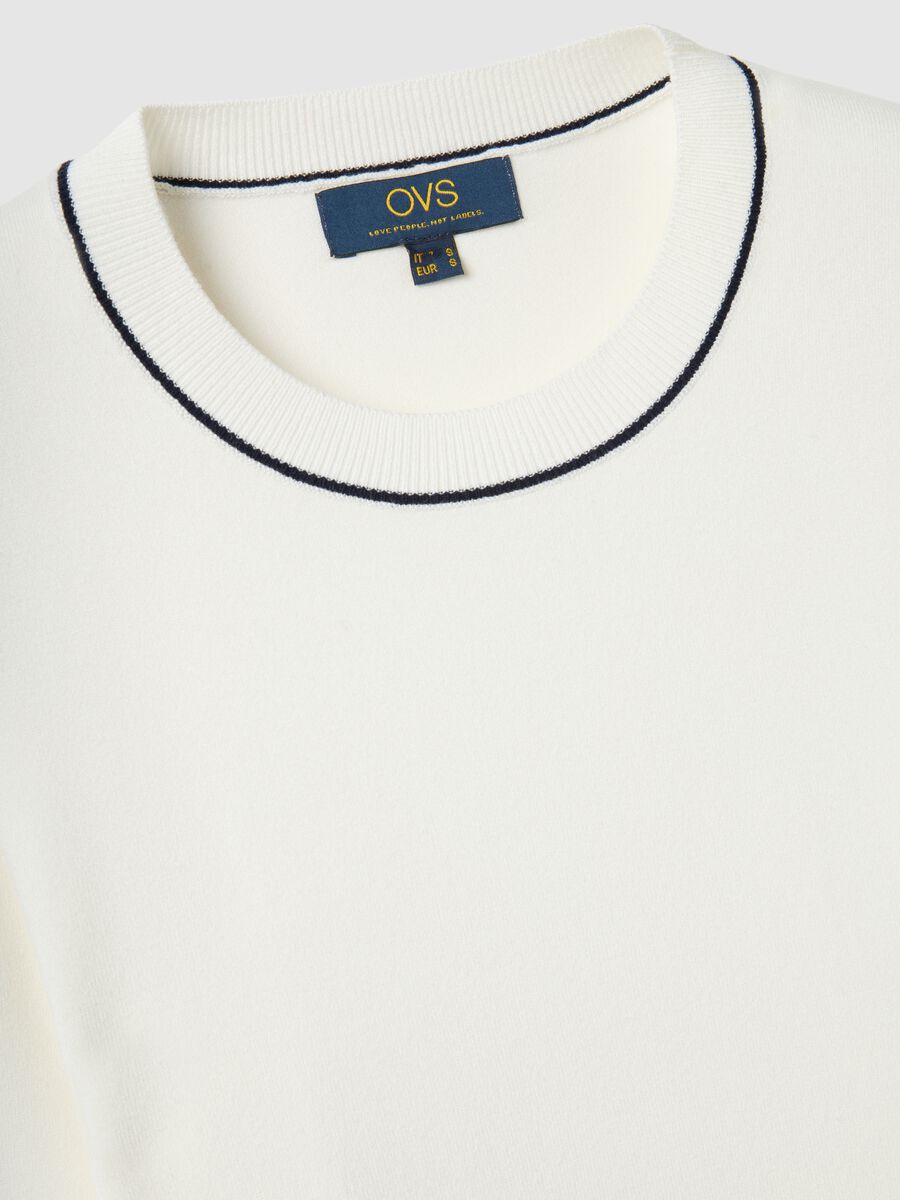 White crew neck sweater regular fit with contrasting details_5