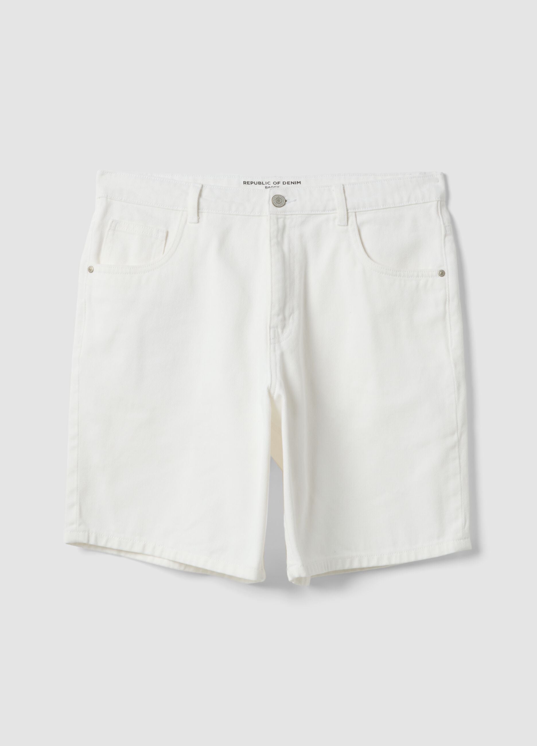 White denim bermuda shorts in cotton blend, baggy fit