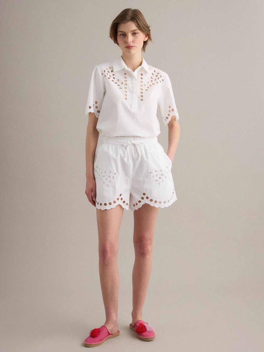 White pure cotton shorts with elasticated waistband_0
