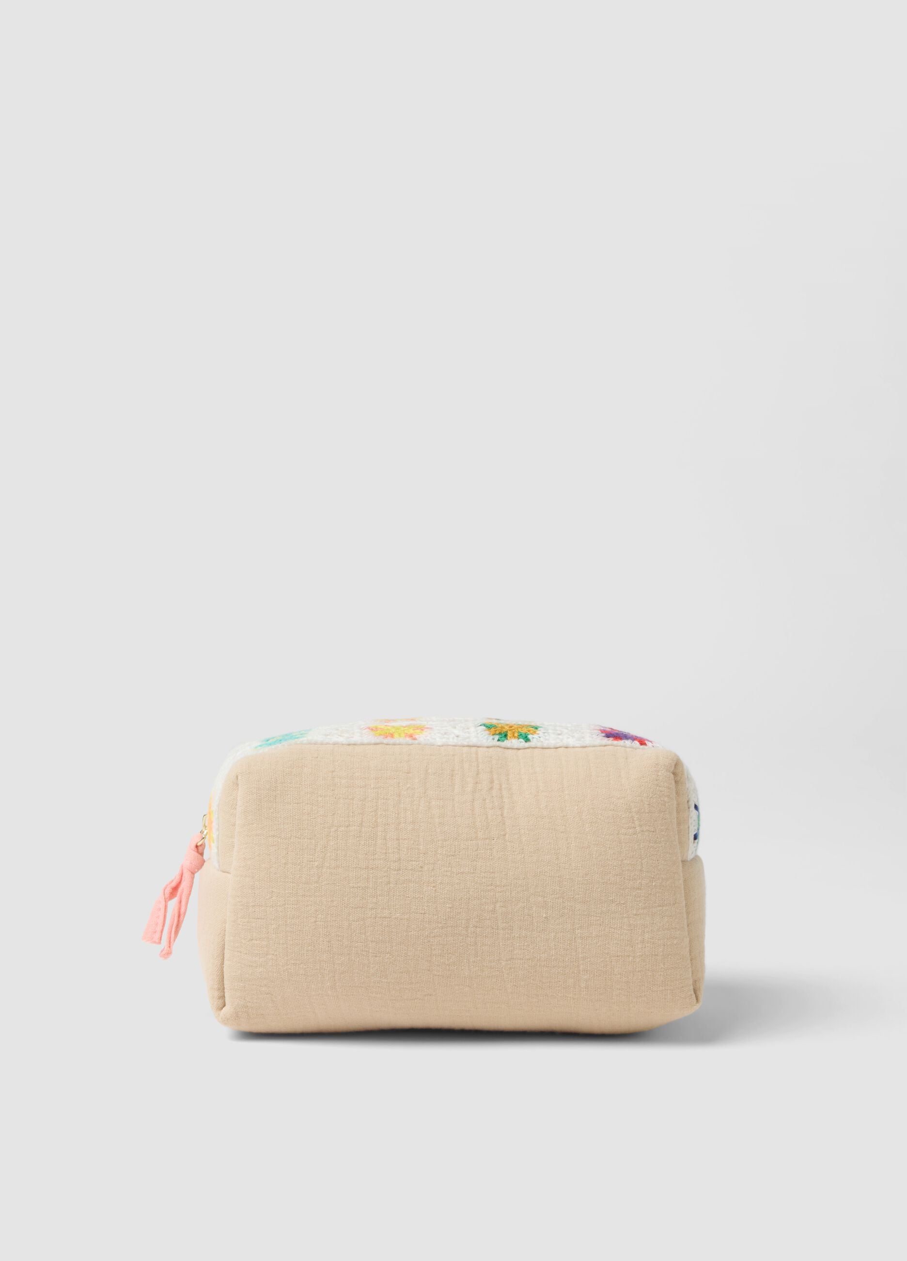 Multicolour pure cotton pouch with floral embroidery