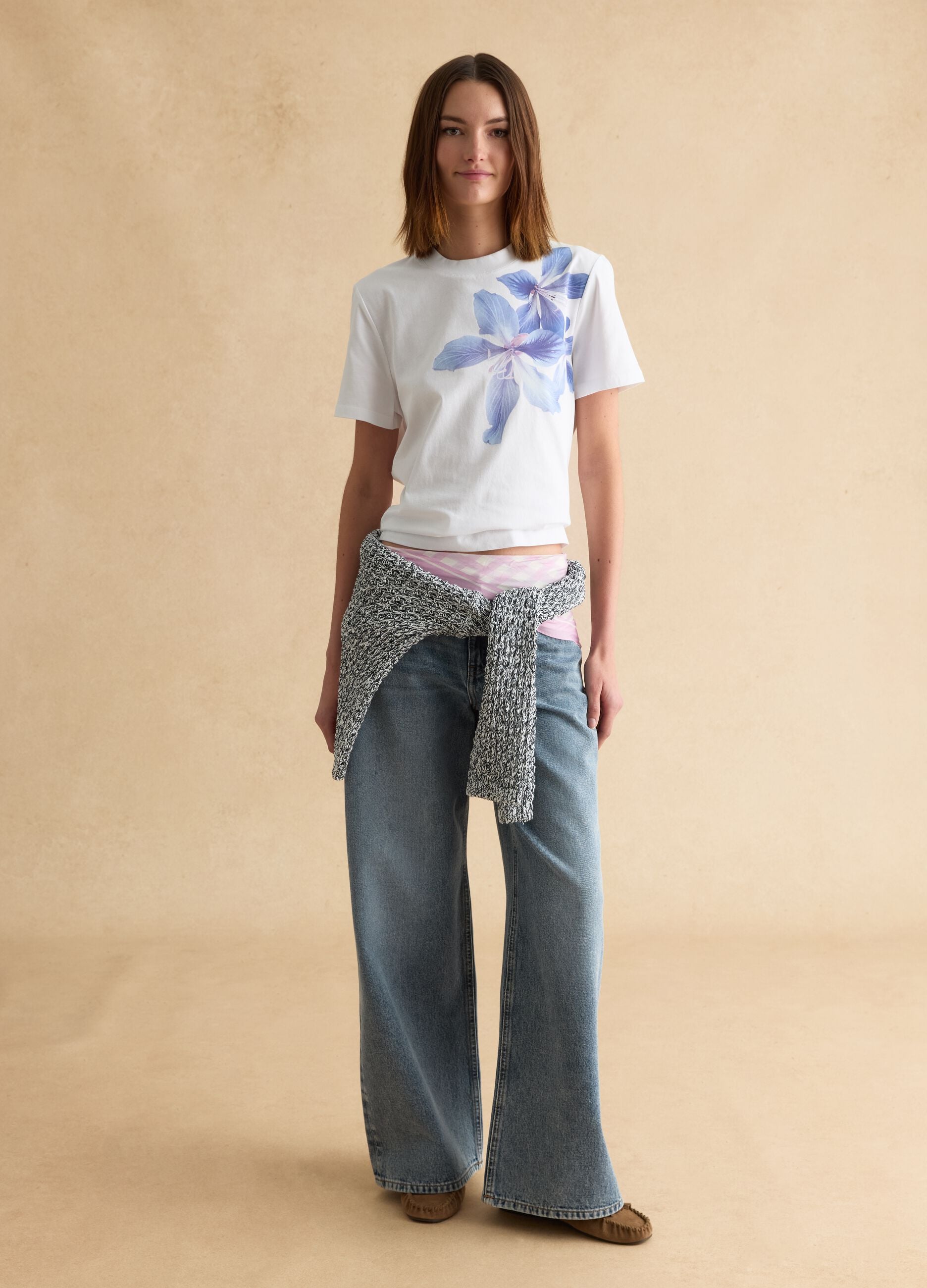 White pure cotton regular fit t-shirt with floral print