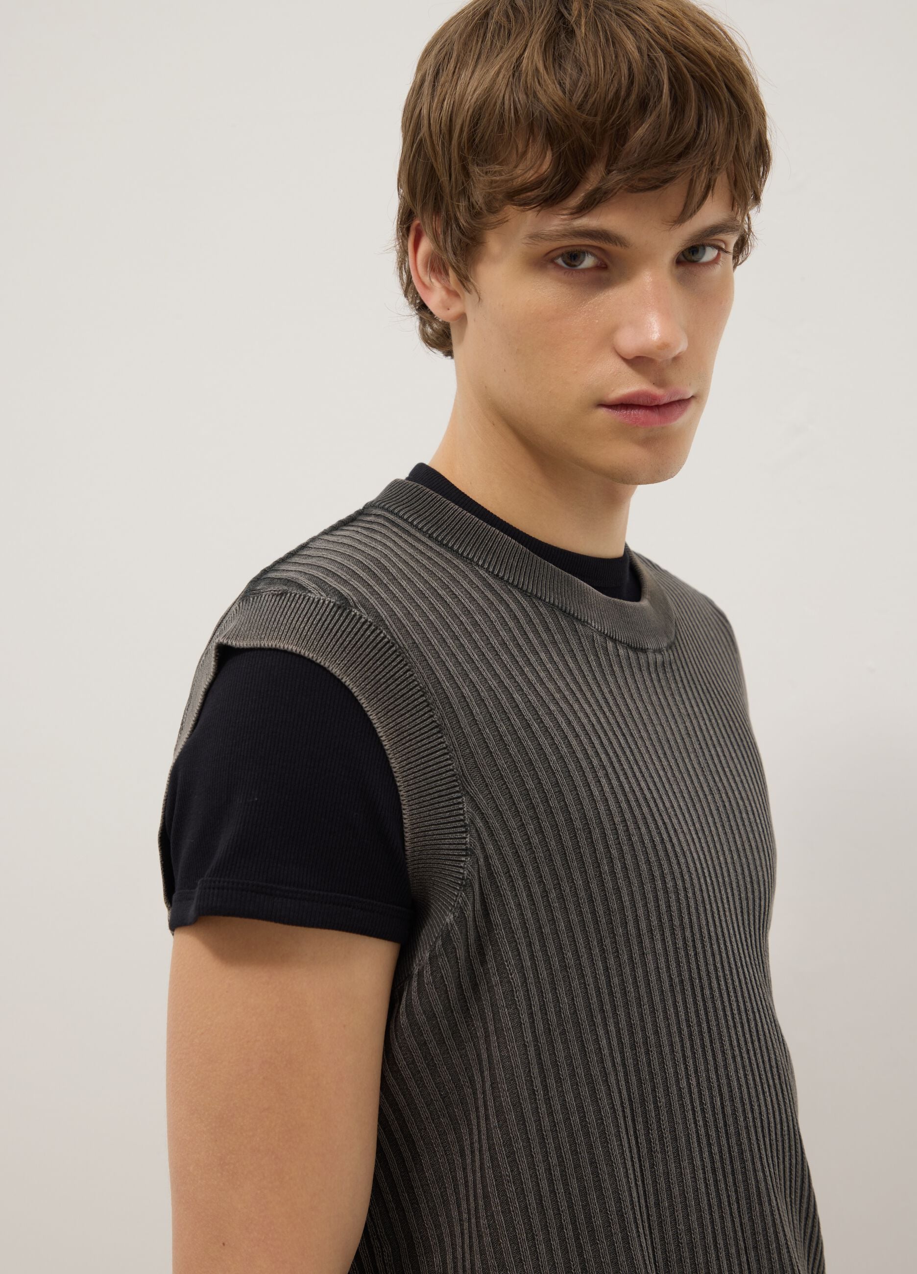 Oversize fit grey ribbed pure cotton vest