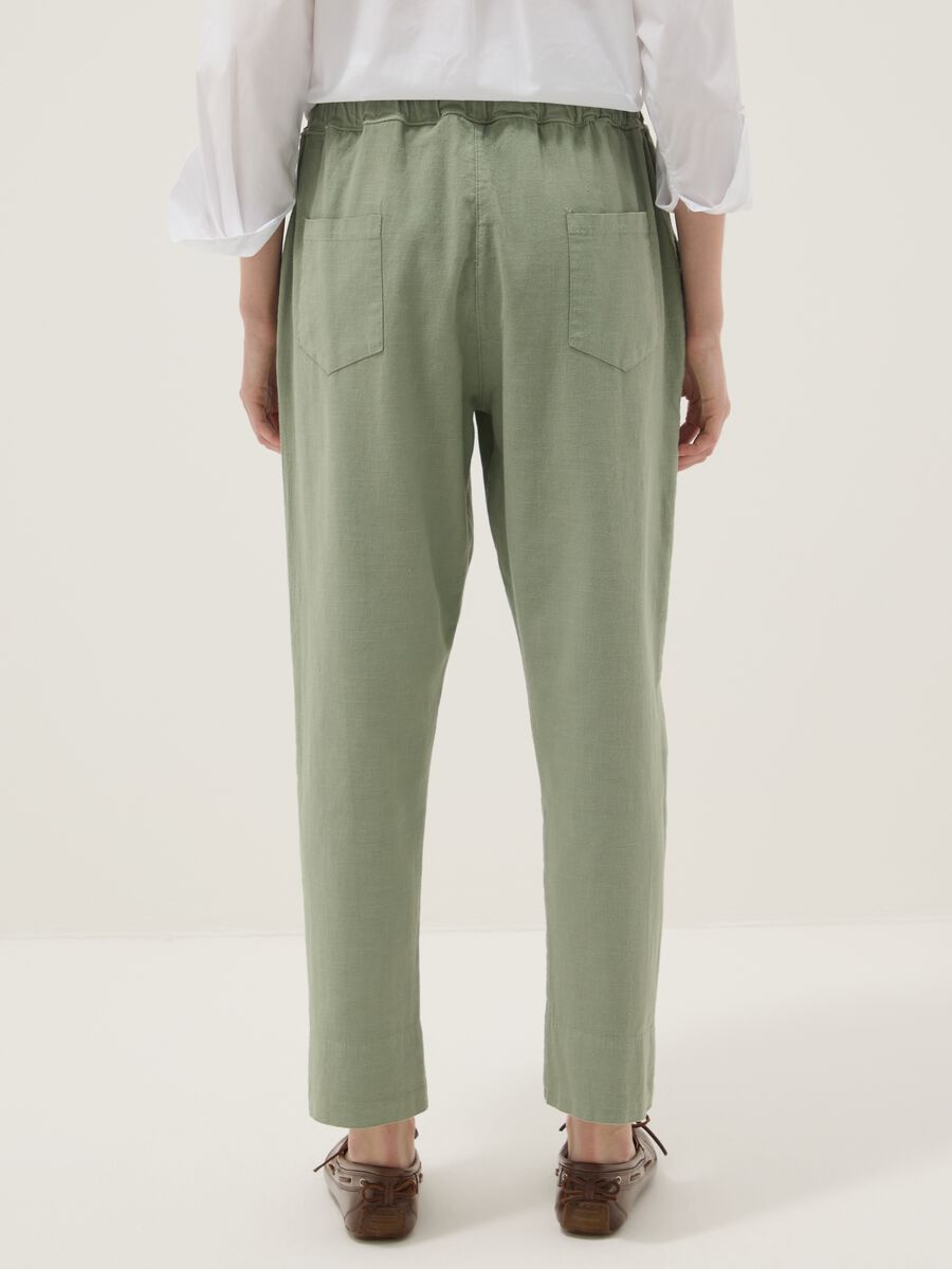 Green linen-cotton blend trousers with elasticated waist_2