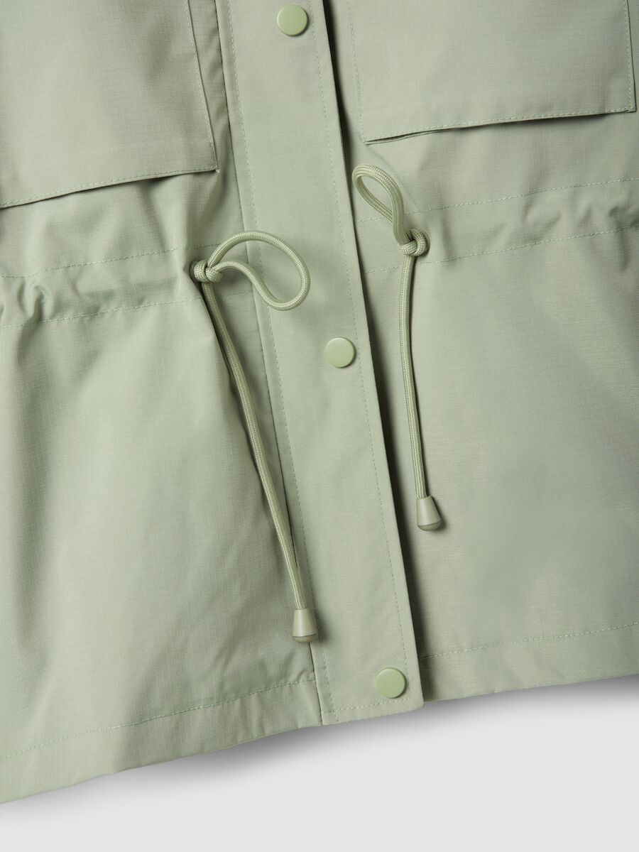 Green waterproof jacket with regular fit, pockets and hood_5