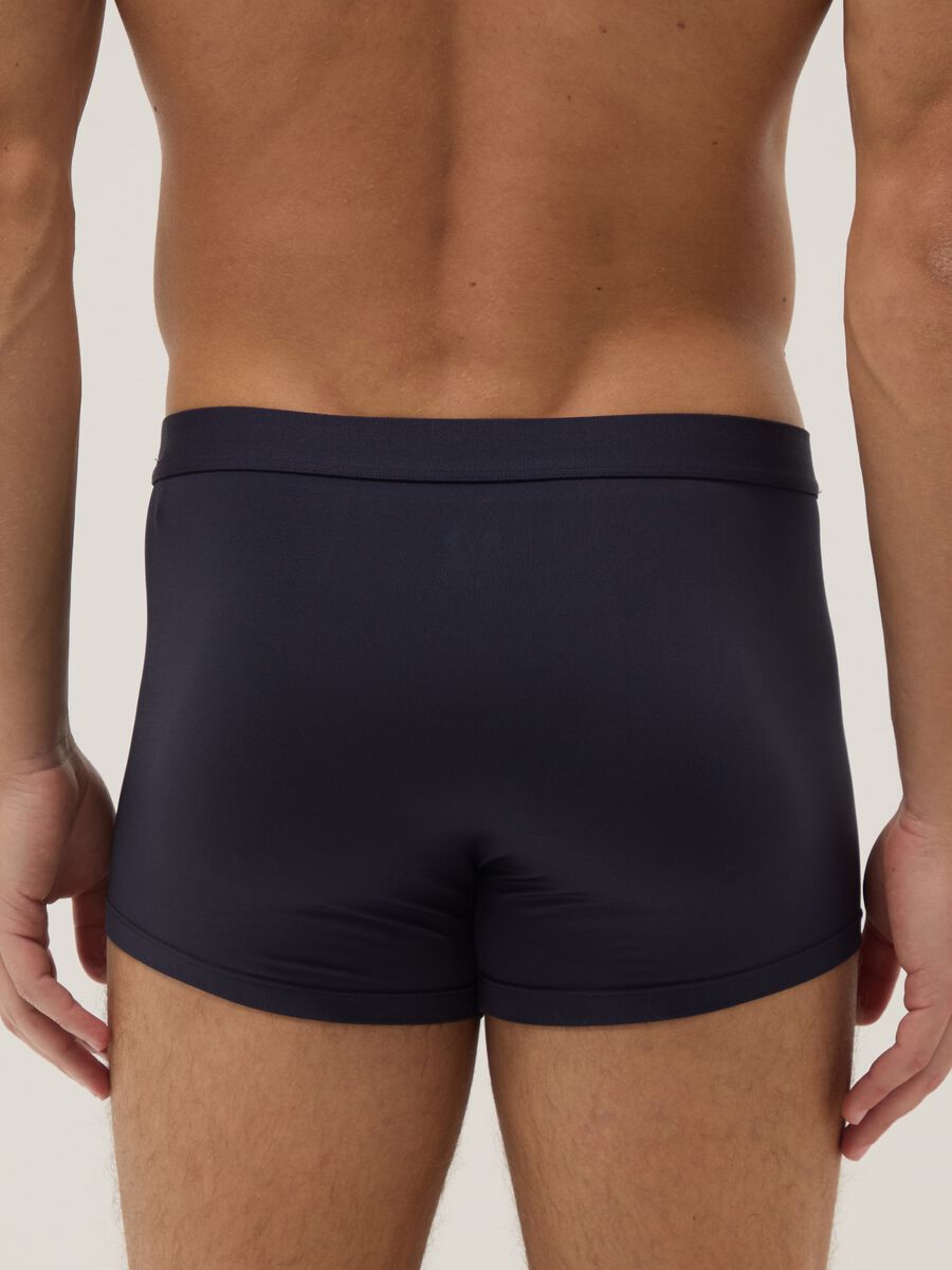 Tripack of men's blue regular fit boxers_2