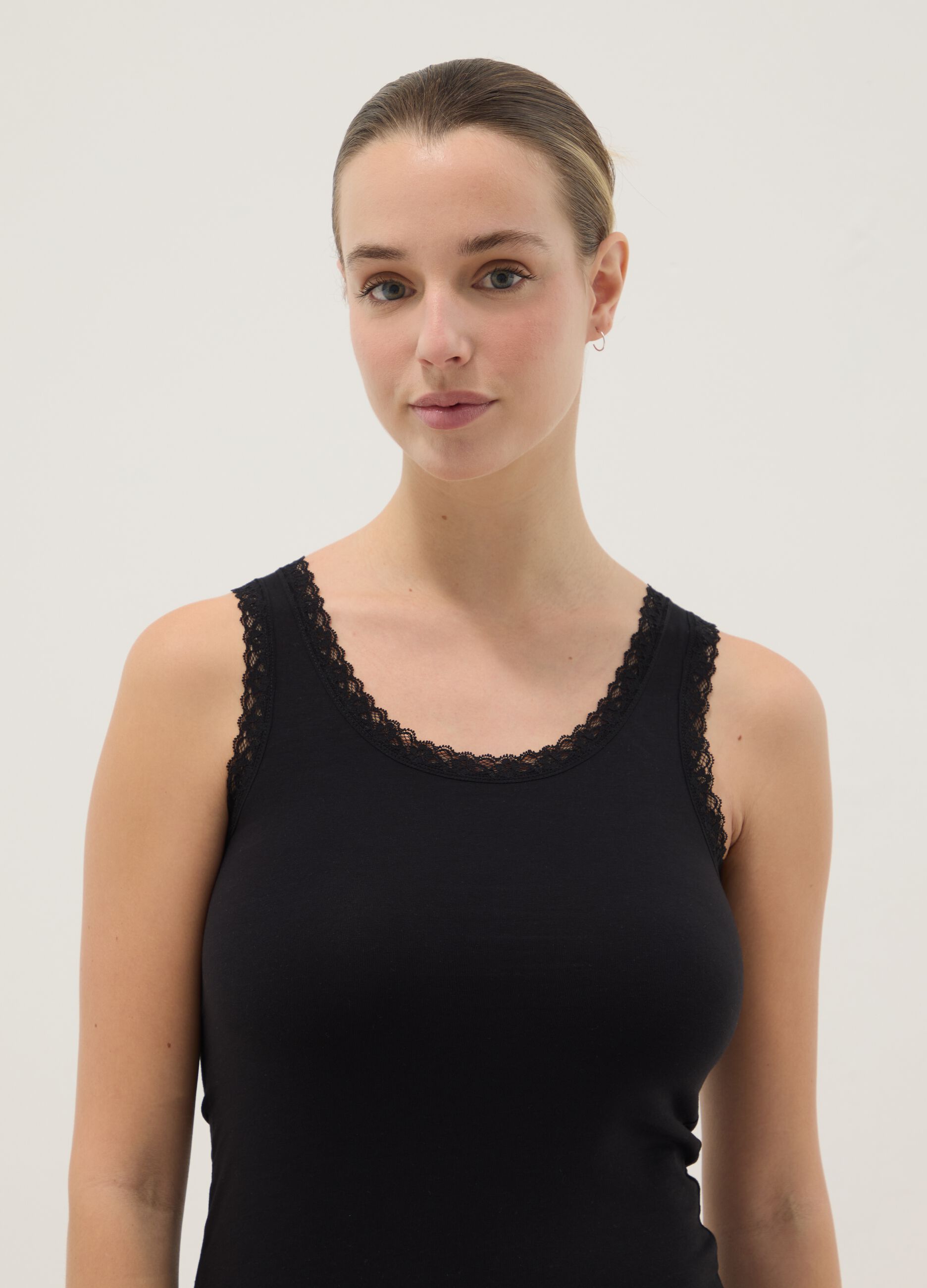 Regular fit black stretch cotton vest with lace trim
