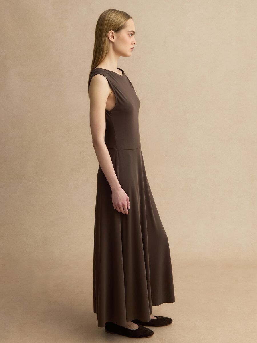 Brown viscose-blend fitted maxi dress_0