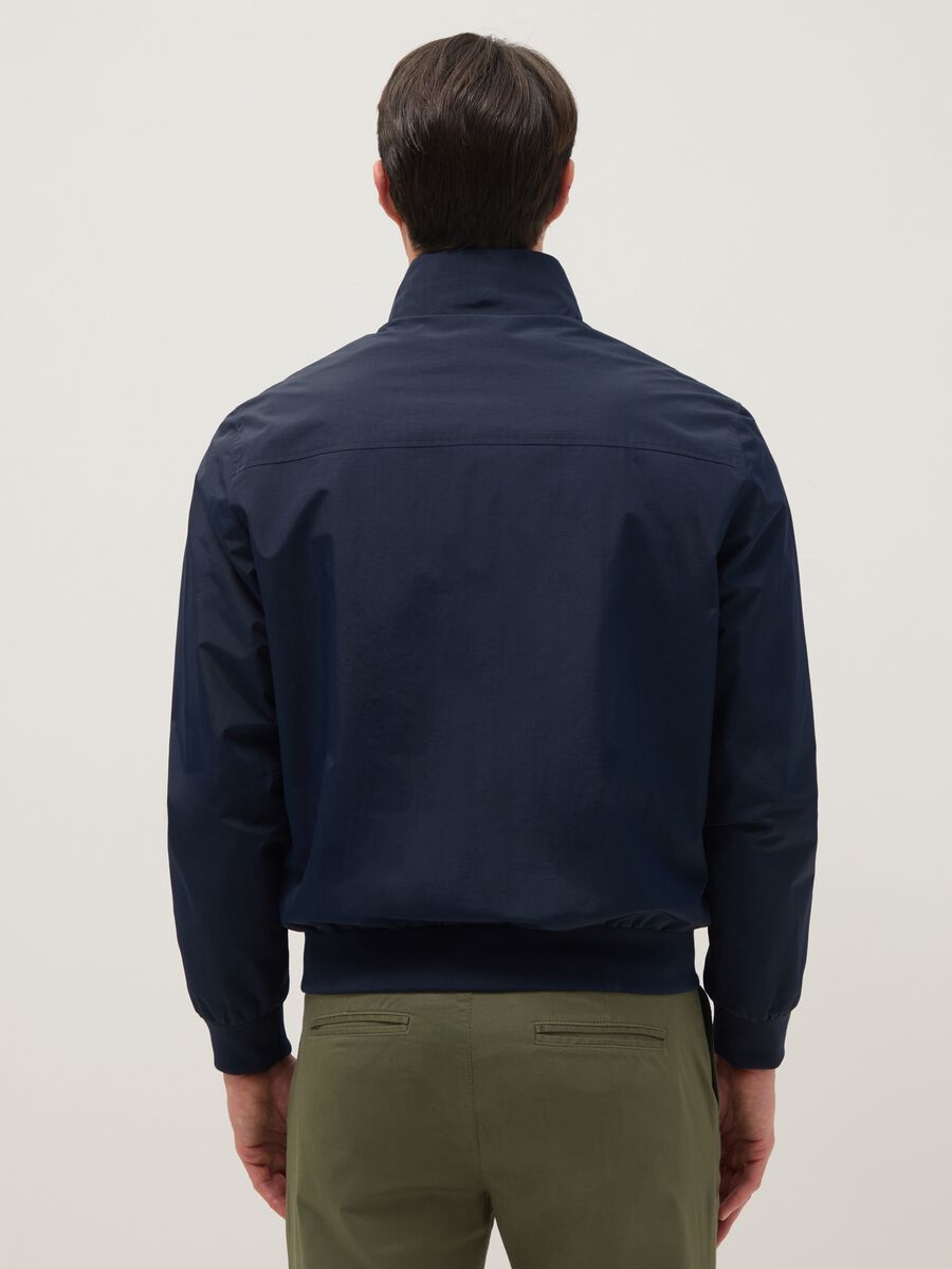 Blue regular fit bomber jacket with zip_2