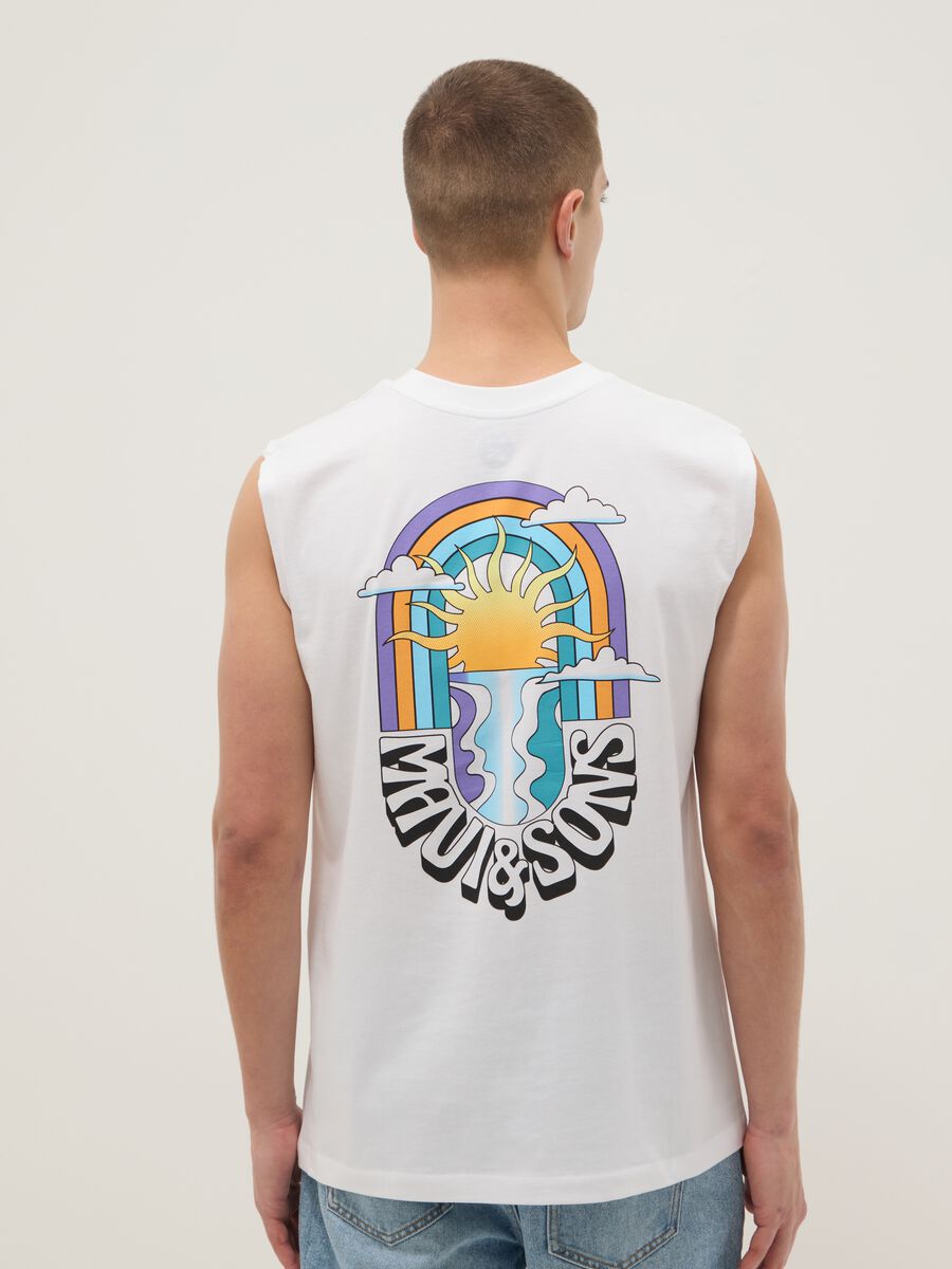 White pure cotton regular-fit vest with print_2