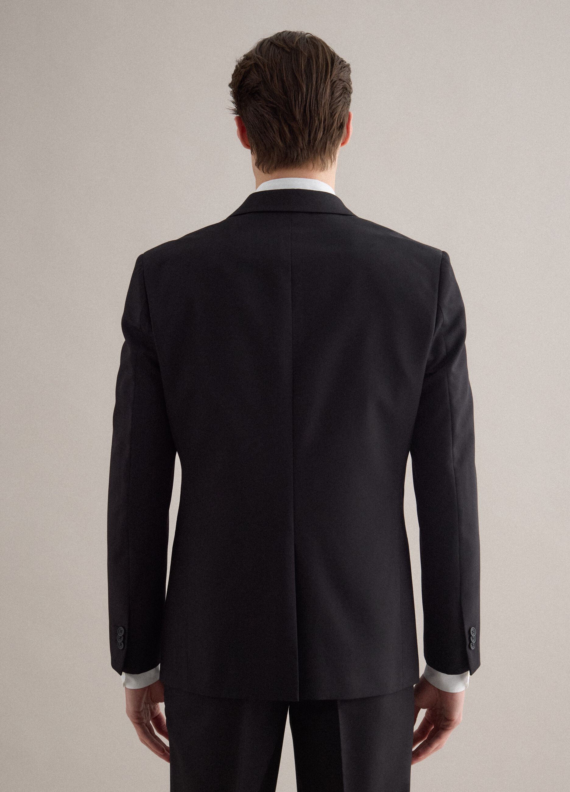 Black single-breasted slim fit blazer