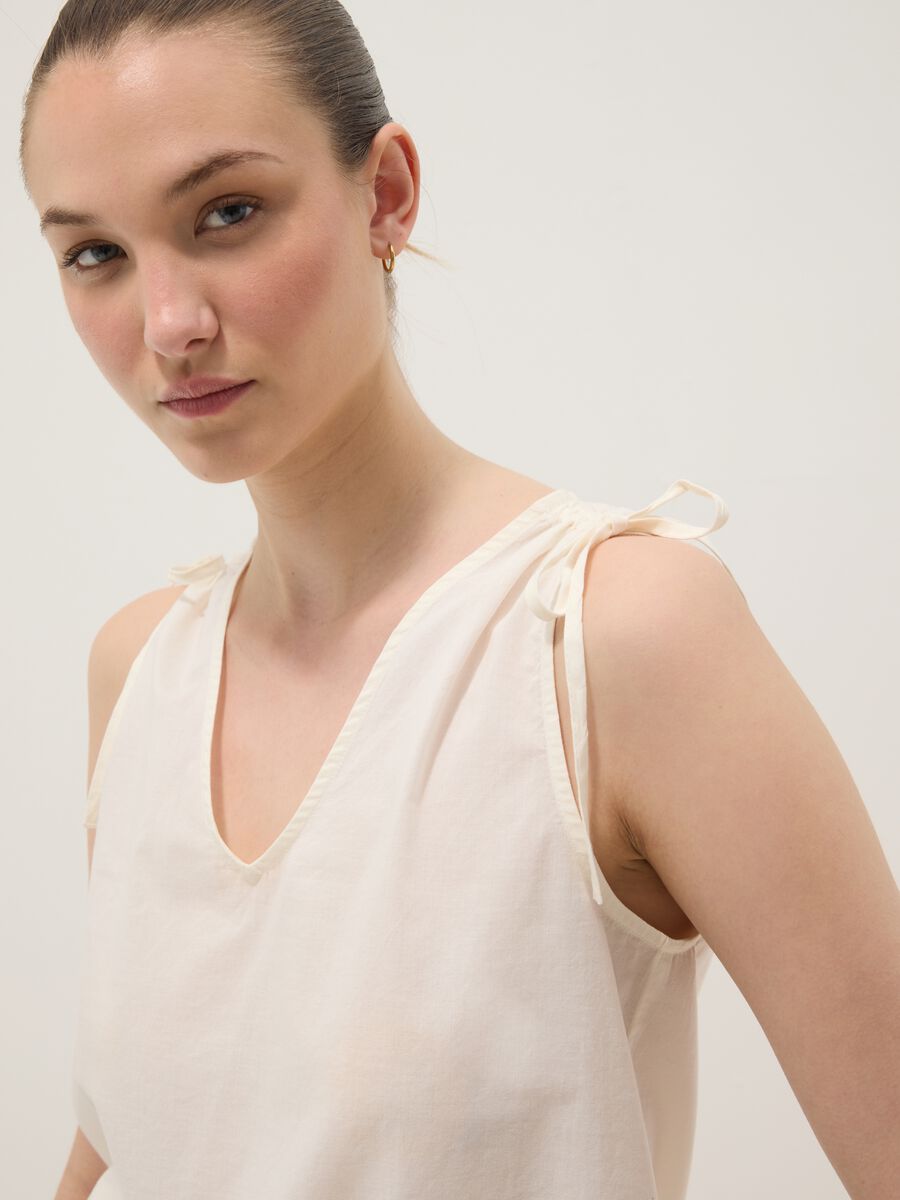 White pure cotton V-neck blouse, regular fit_0
