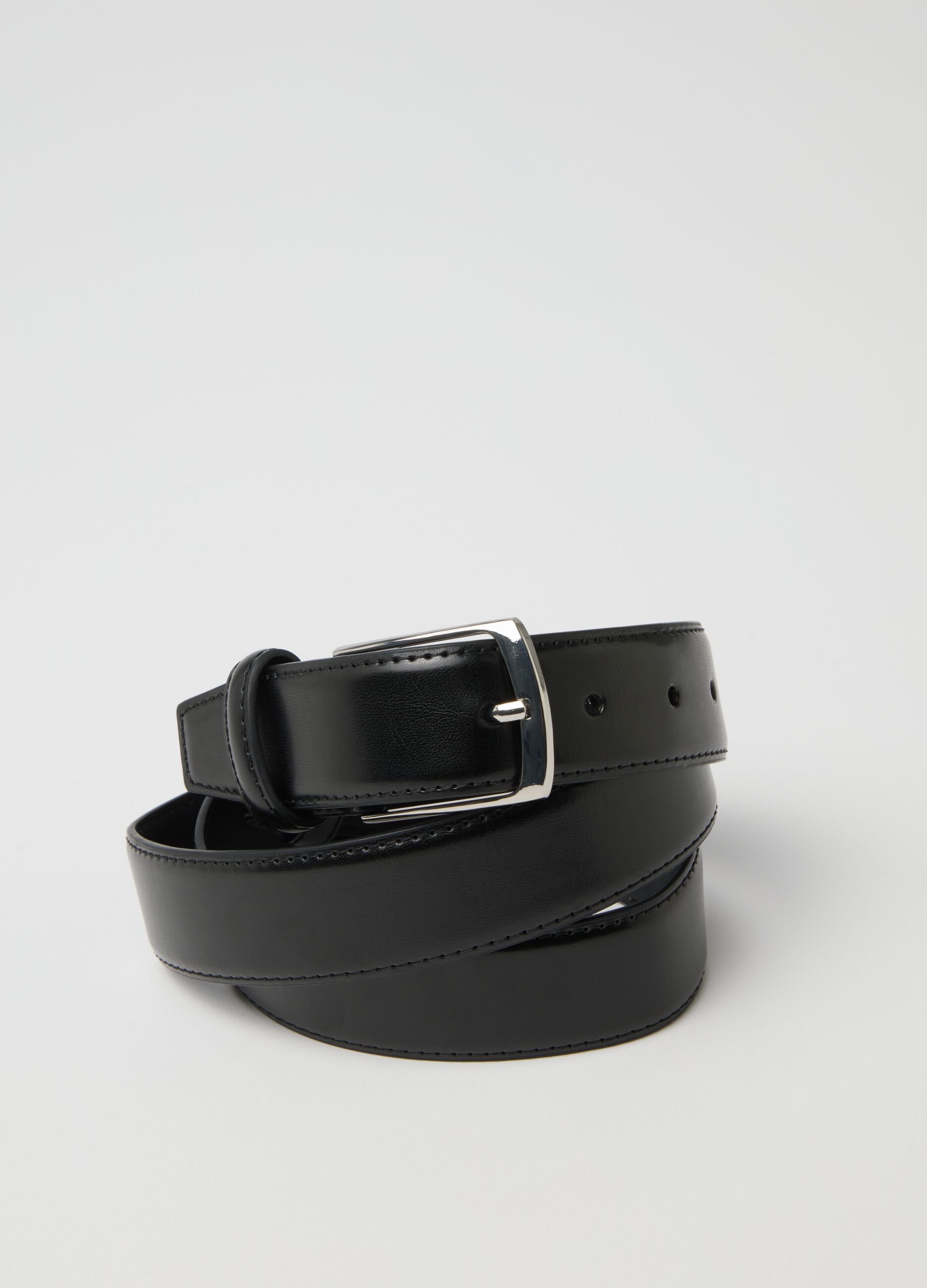 Black faux leather belt
