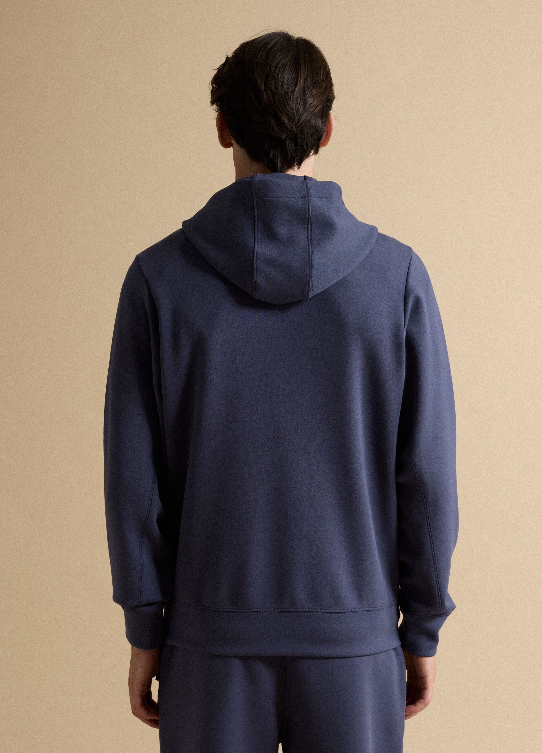 Breathable blue full-zip in 2-way stretch fabric